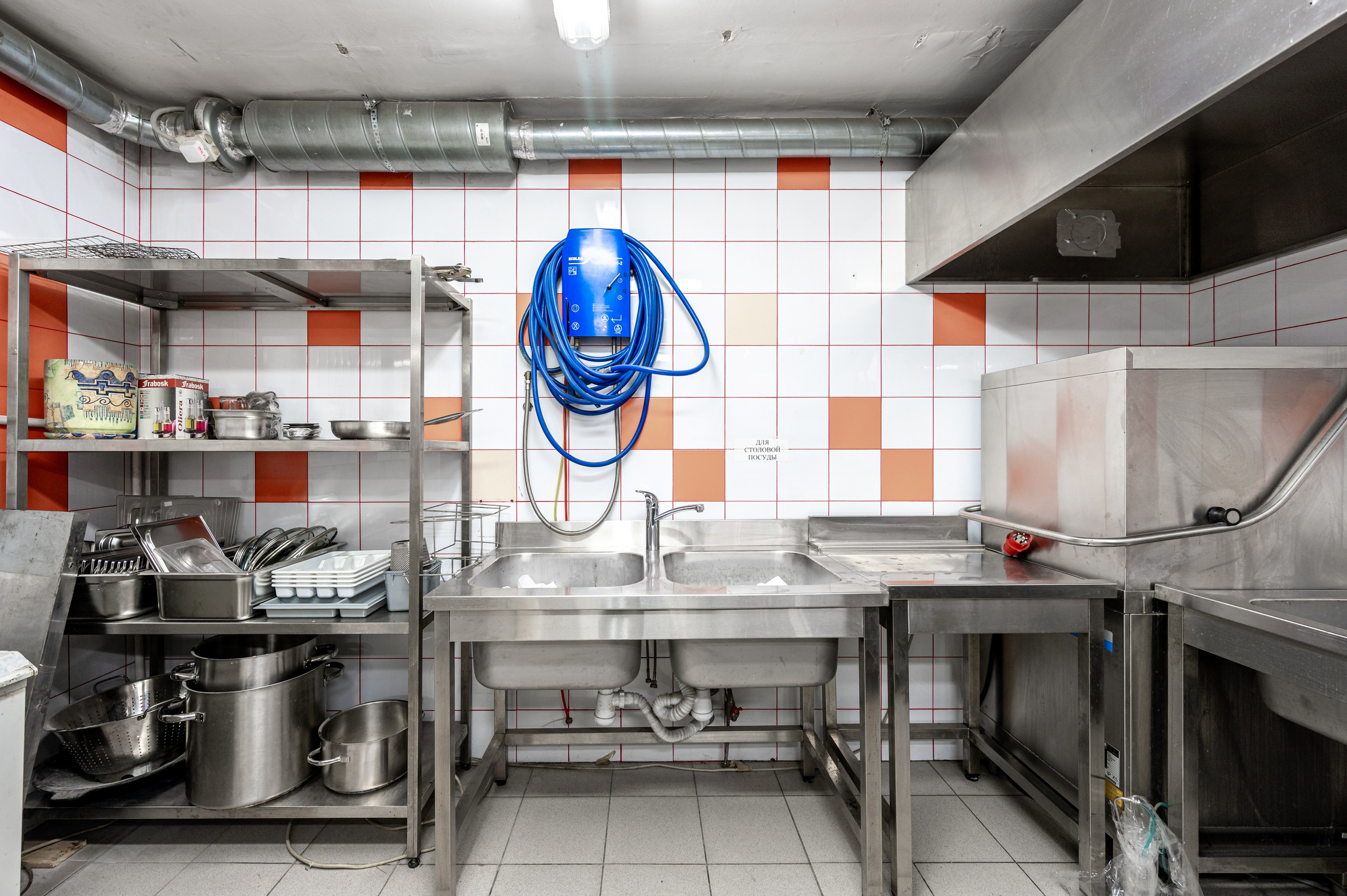 Ресторан на продажу. Интерьерный фотограф. Фото- видеосъемка недвижимости Санкт-Петербург