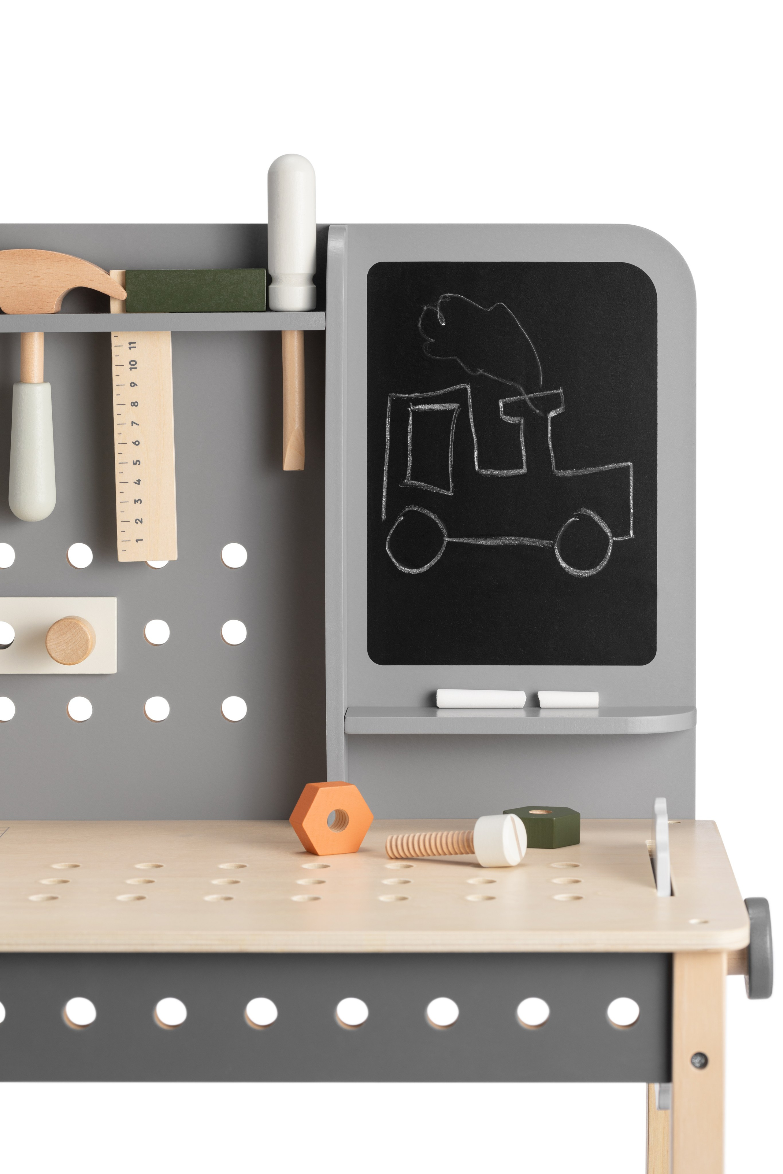 Детский верстак Junion. Олег Дмитриев