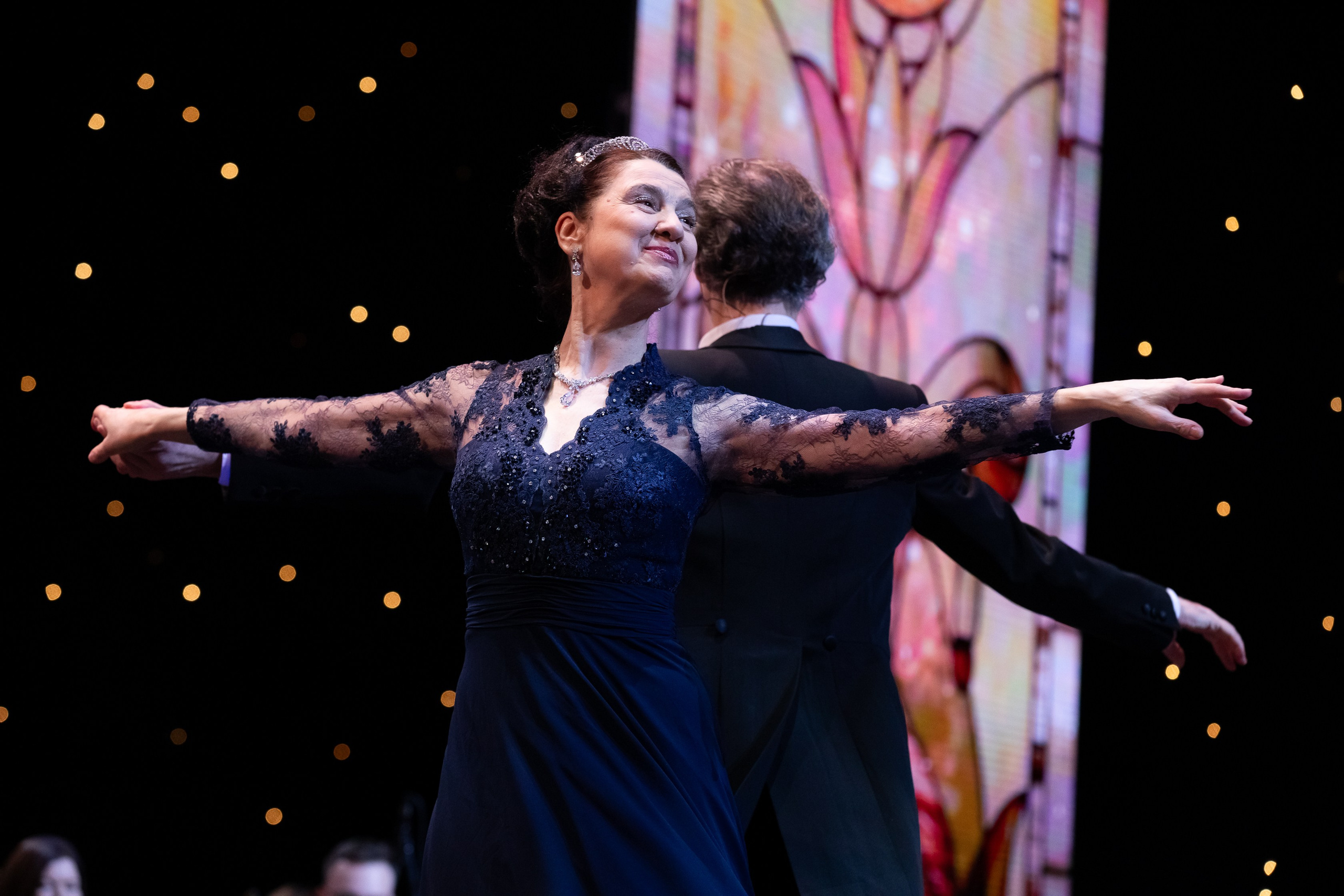 Кадетский бал. VICTOR SAPOZHNIKOV