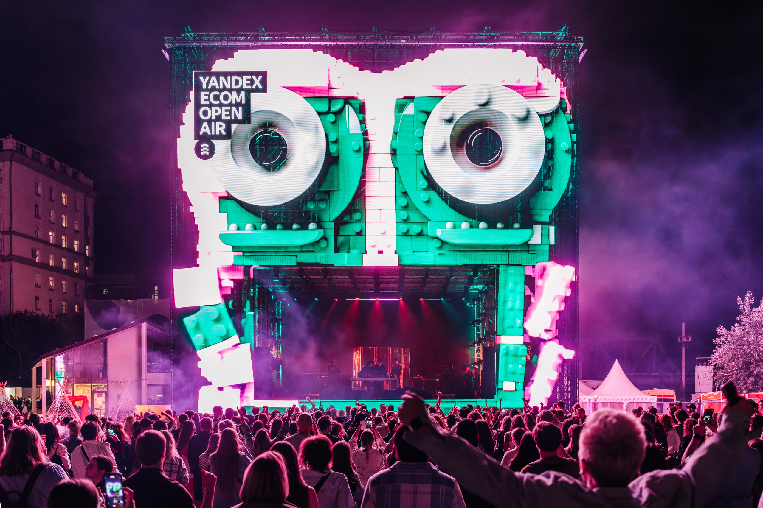 YANDEX ECOM STAGE, FORMATE. @tomrus: Рустам Шагиморданов — фотограф