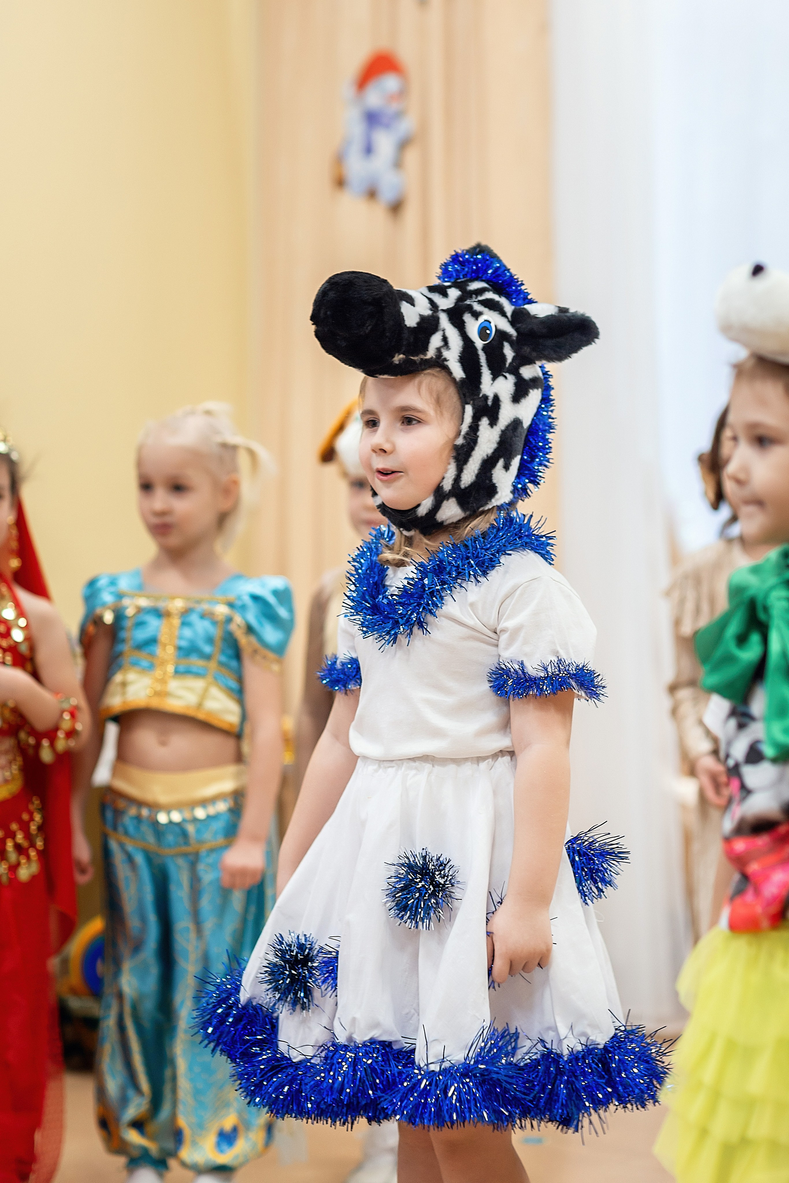 Утренник_"Веселый балаганчик» 2024. Семейный фотограф в Санкт-Петербурге