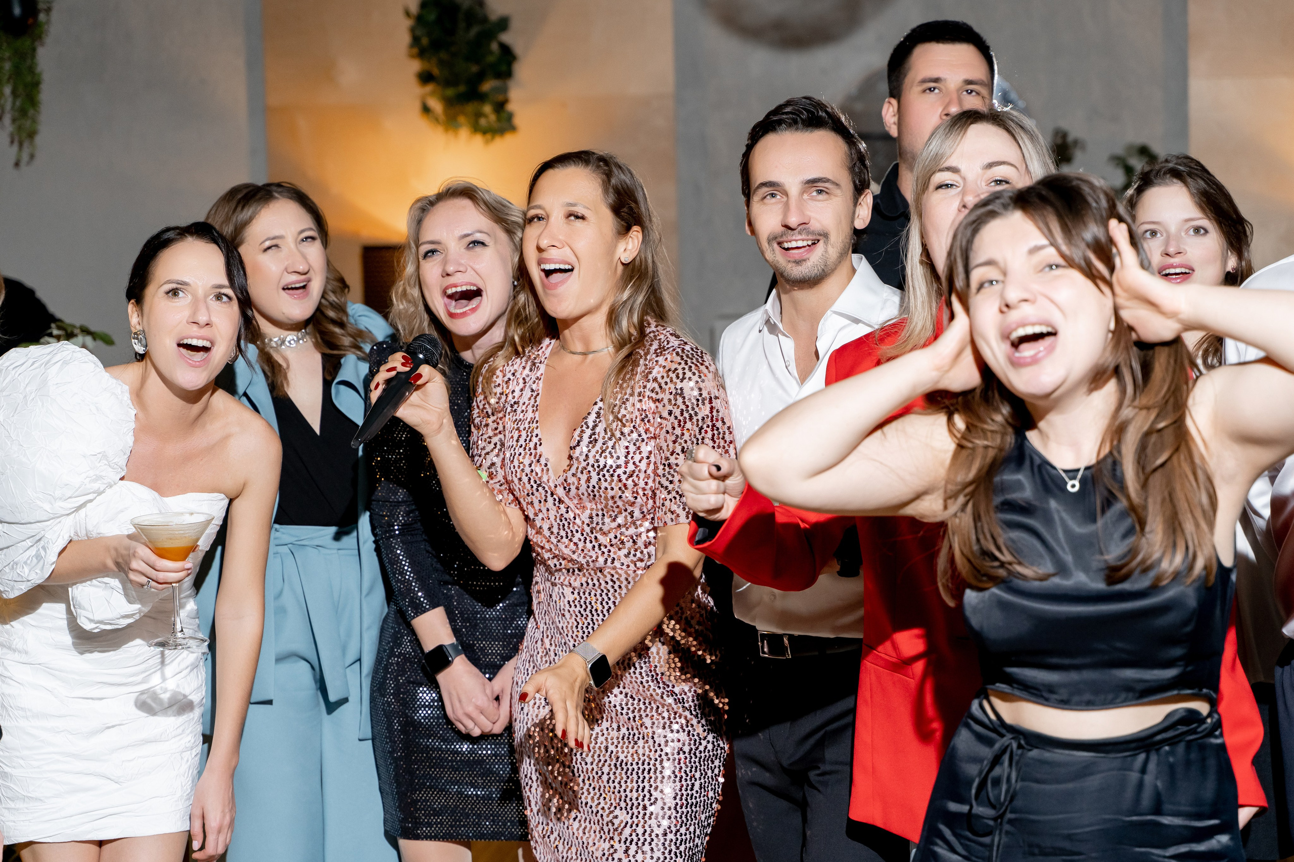 Репортаж мероприятия, репортажная съемка в Москве и Московской области, фотограф на мероприятие, фотосъемка юбилея, репортаж свадьбы, event, фотосессия на фотозоне, фотограф на юбилей, фотограф на день рождения, репортажный фотограф, съемка мероприятия, съемка на фотозоне, фотограф на корпоратив, фотограф на свадьбу, фотограф на детский праздник, фотограф на выпускной. Свадебный репортаж в лофте.