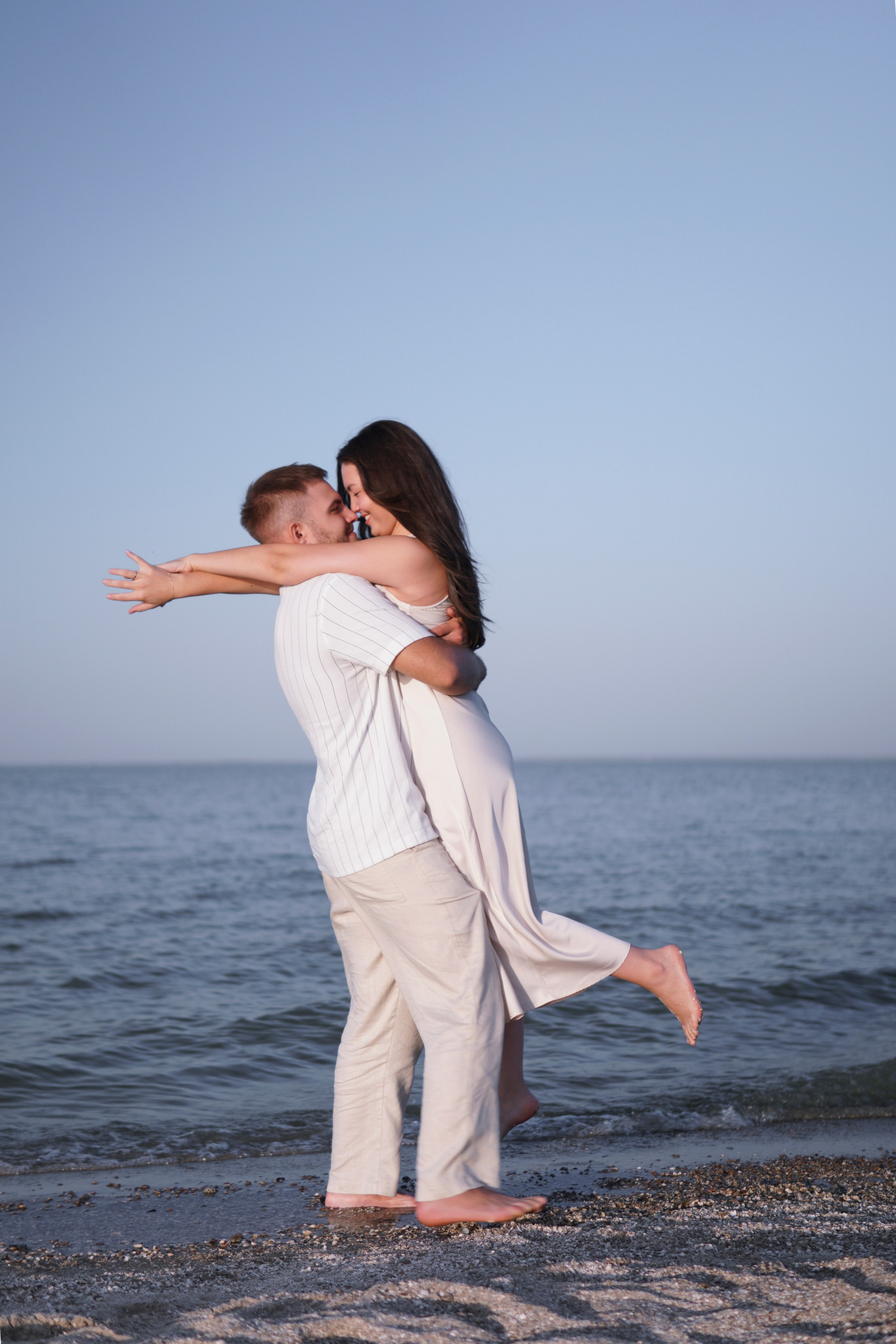 Love story у моря в Ростове-на-Дону за городом. Фотограф в Ростове-на-Дону Марина Мальцева