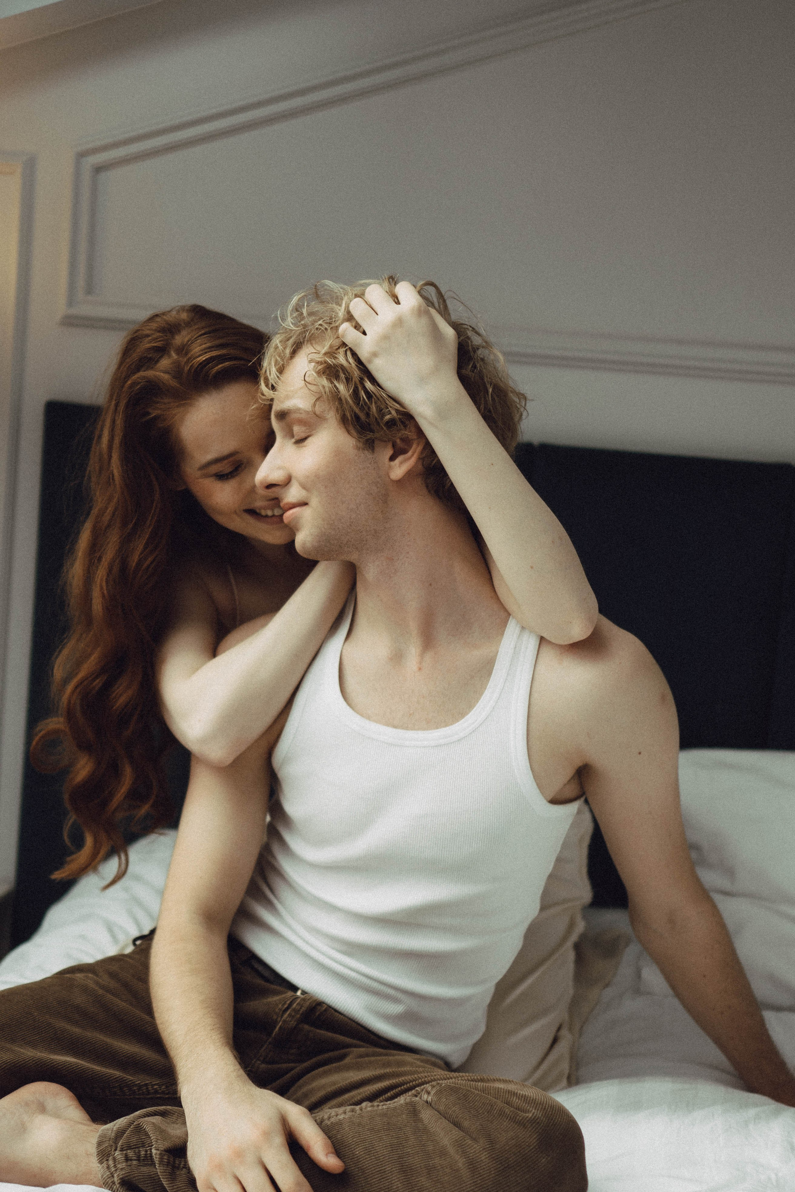 СВАДЕБНАЯ СЬЕМКА В ОТЕЛЕ. СБОРЫ ЖЕНИХА И НЕВЕСТЫ И ТАКЖЕ ТОР И ПОДГОТОВКА К ПРОГУЛКЕ. Профессиональный фотограф, Санкт-Петербург — Виктория Богомолова