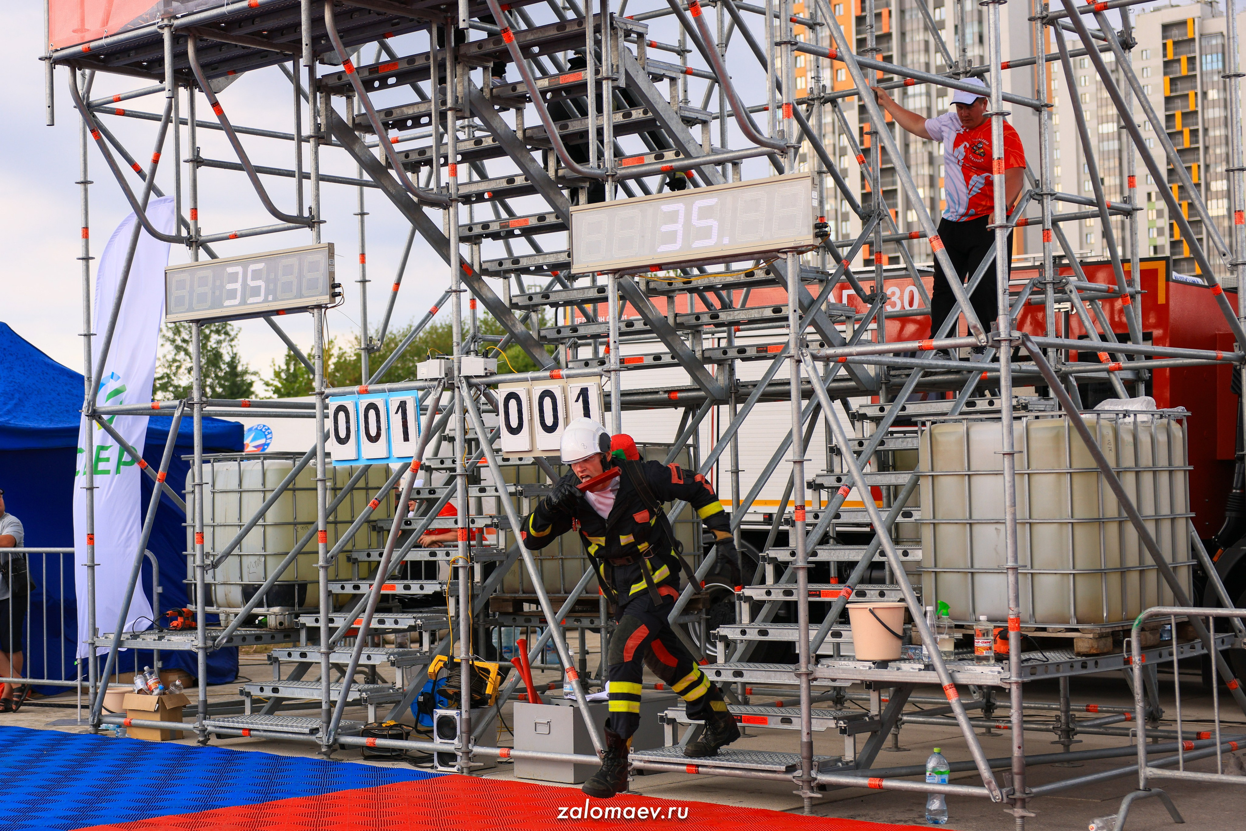 Сильнейший пожарный. Фотограф Александр Заломаев
