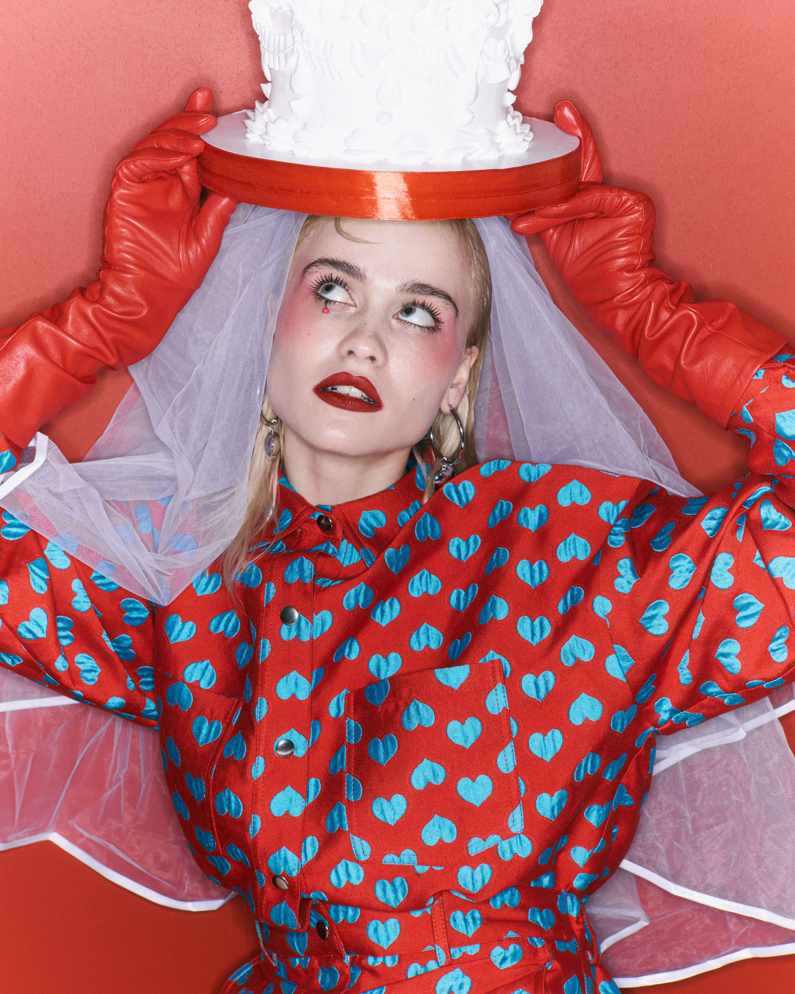 DEVIANT. Ретушер Polli_retouch