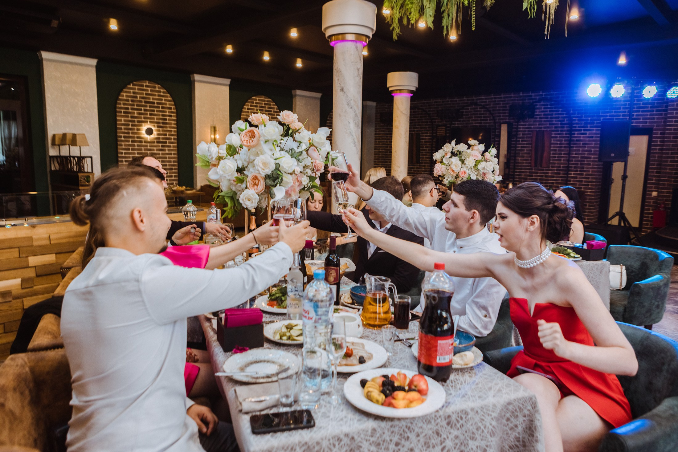 Александр и Ольга. Фотографы в городе Волгограде — Людмила Агеева и Алексей Околелов