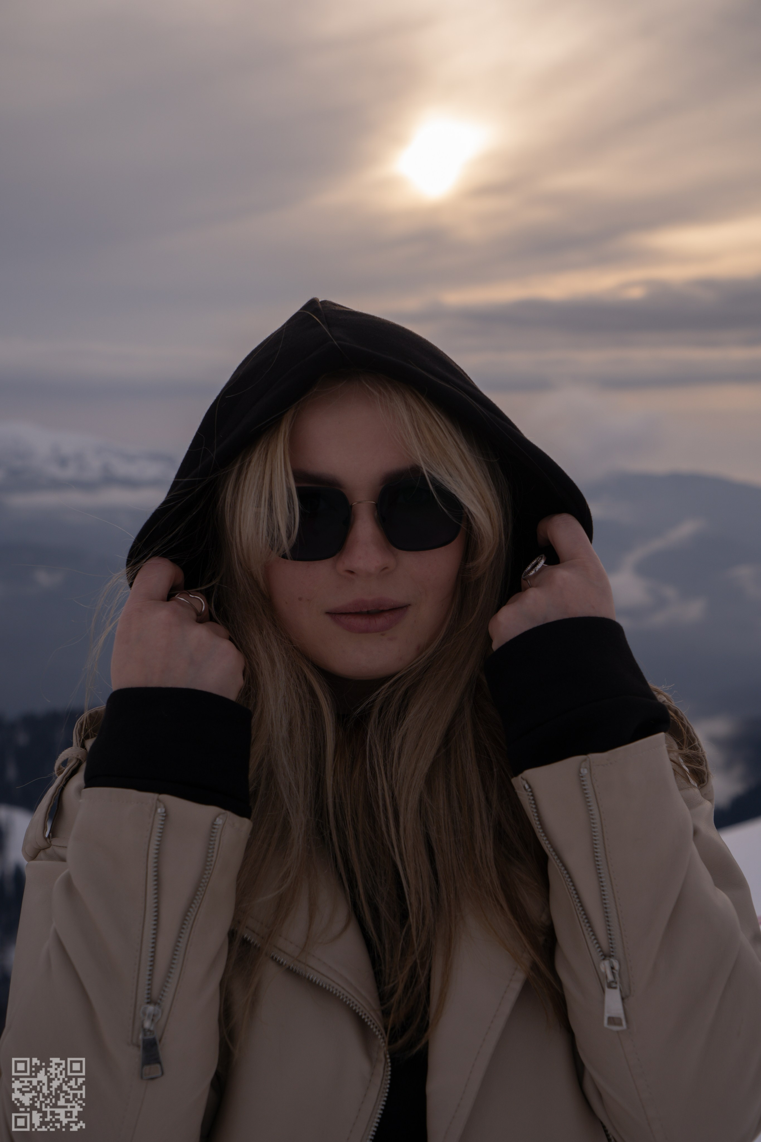 Уличная фотосессия. Photo by Volanchiek