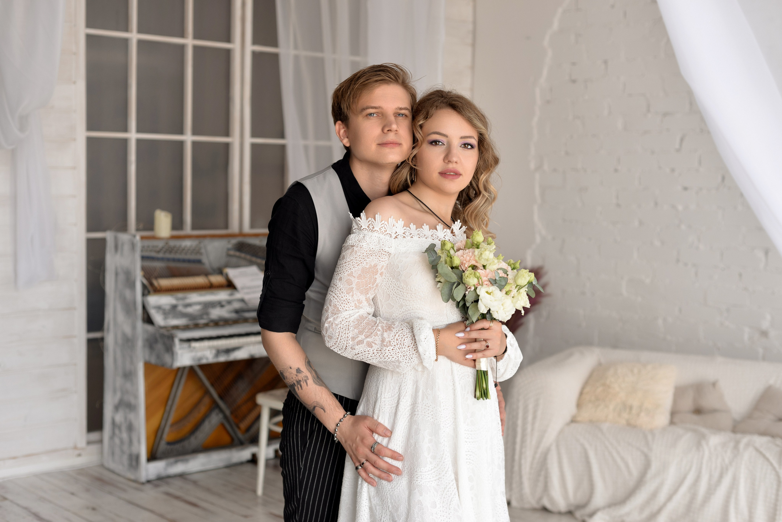 Алена и Олег свадебная, в студии Точка. Семейный и свадебный фотограф Галина Абакумова, фотосессии в Белгороде