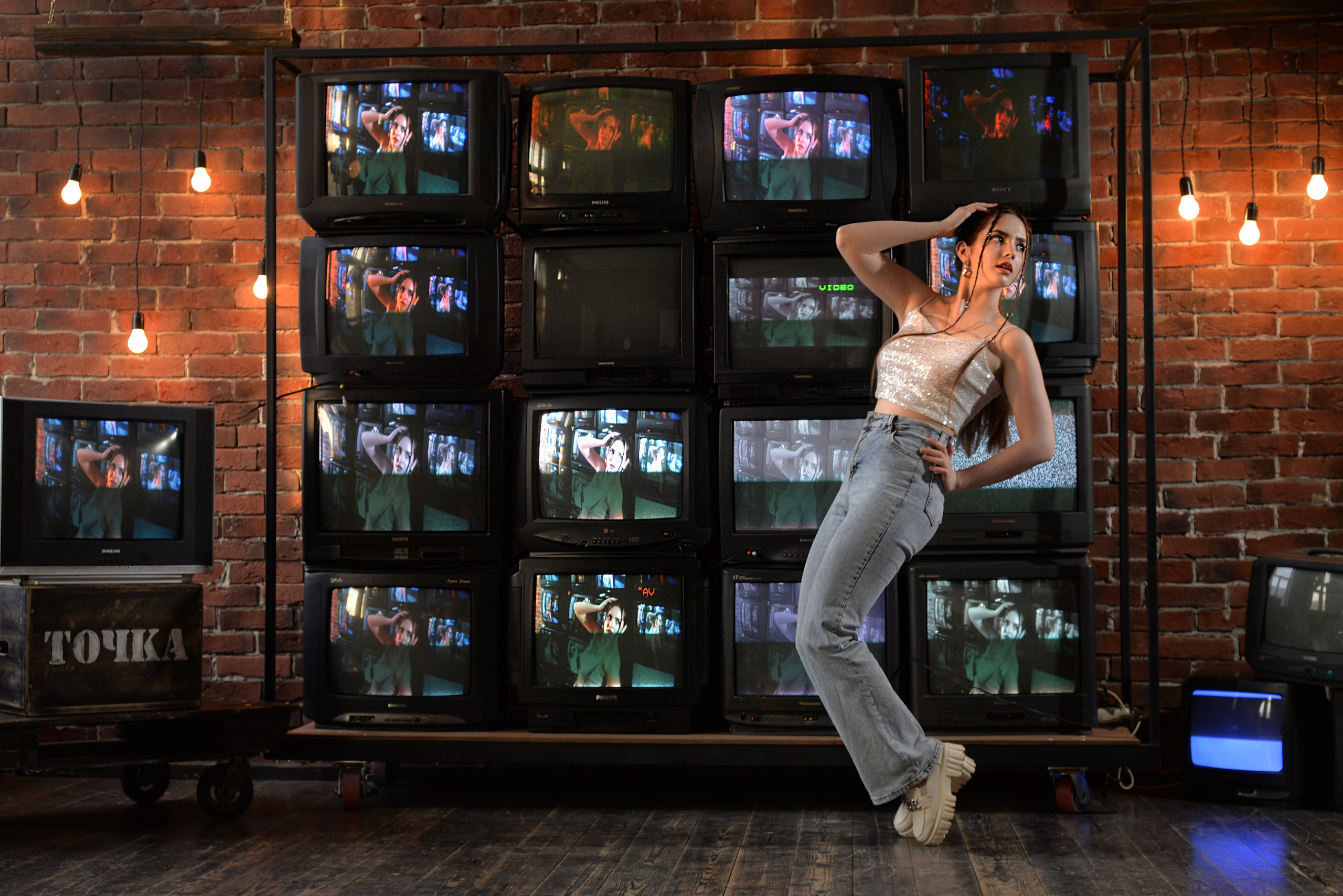 Вика, локация с телеками. Семейный и свадебный фотограф Галина Абакумова, фотосессии в Белгороде