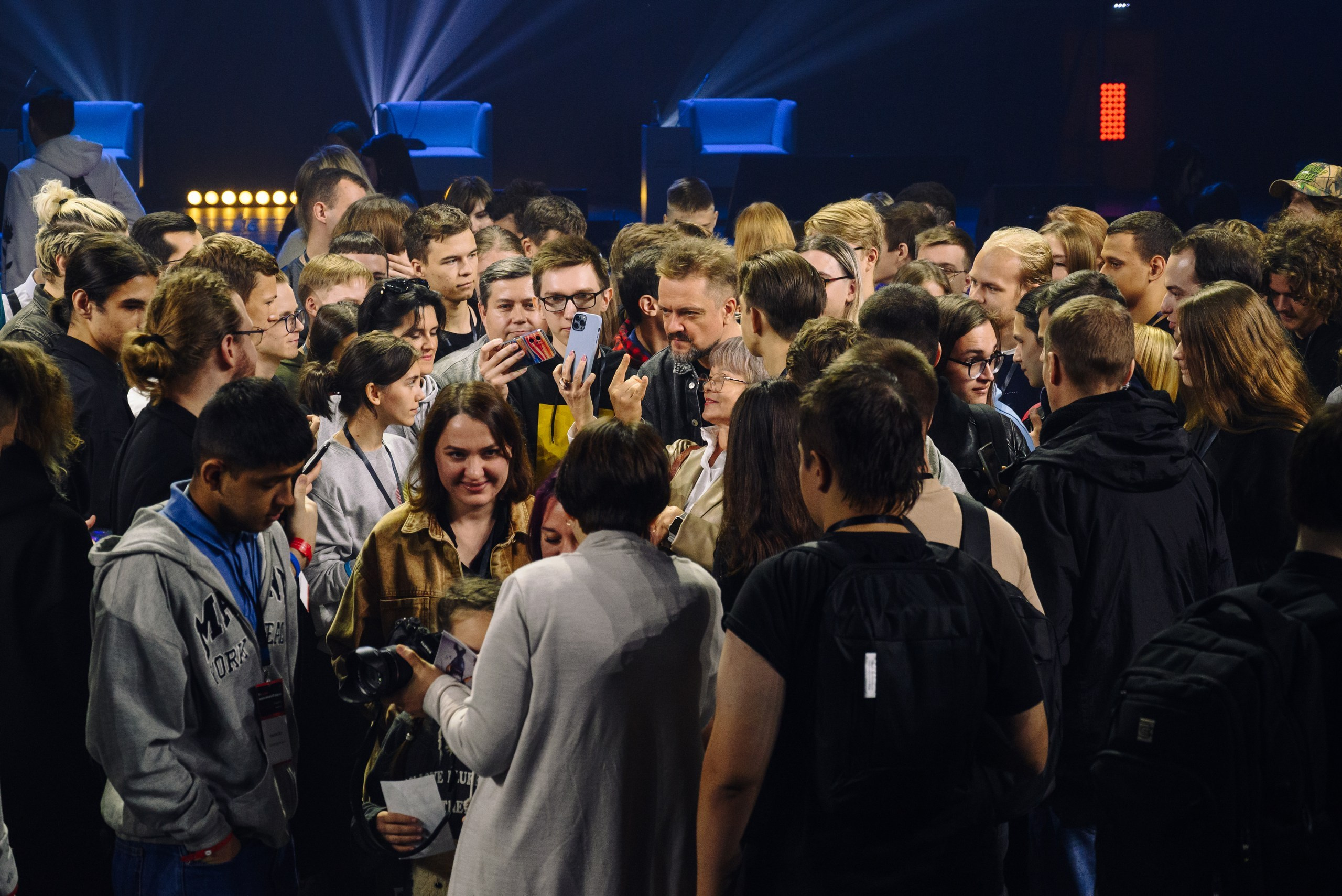 Свой код. Dmitry Gagarin Photographer