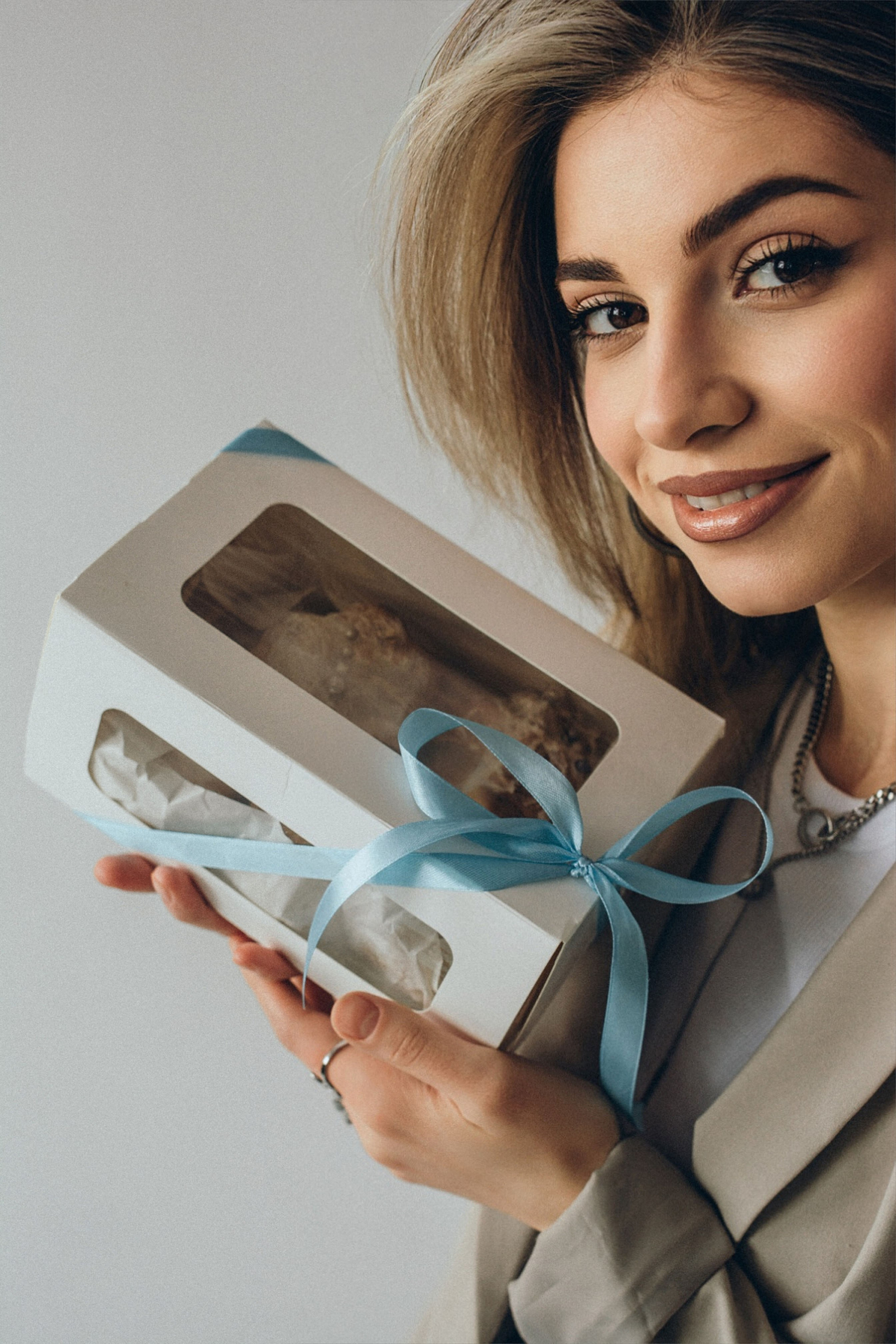 Эльмира Астроупаковка блога. Фотограф в Москве Ангелина Ким