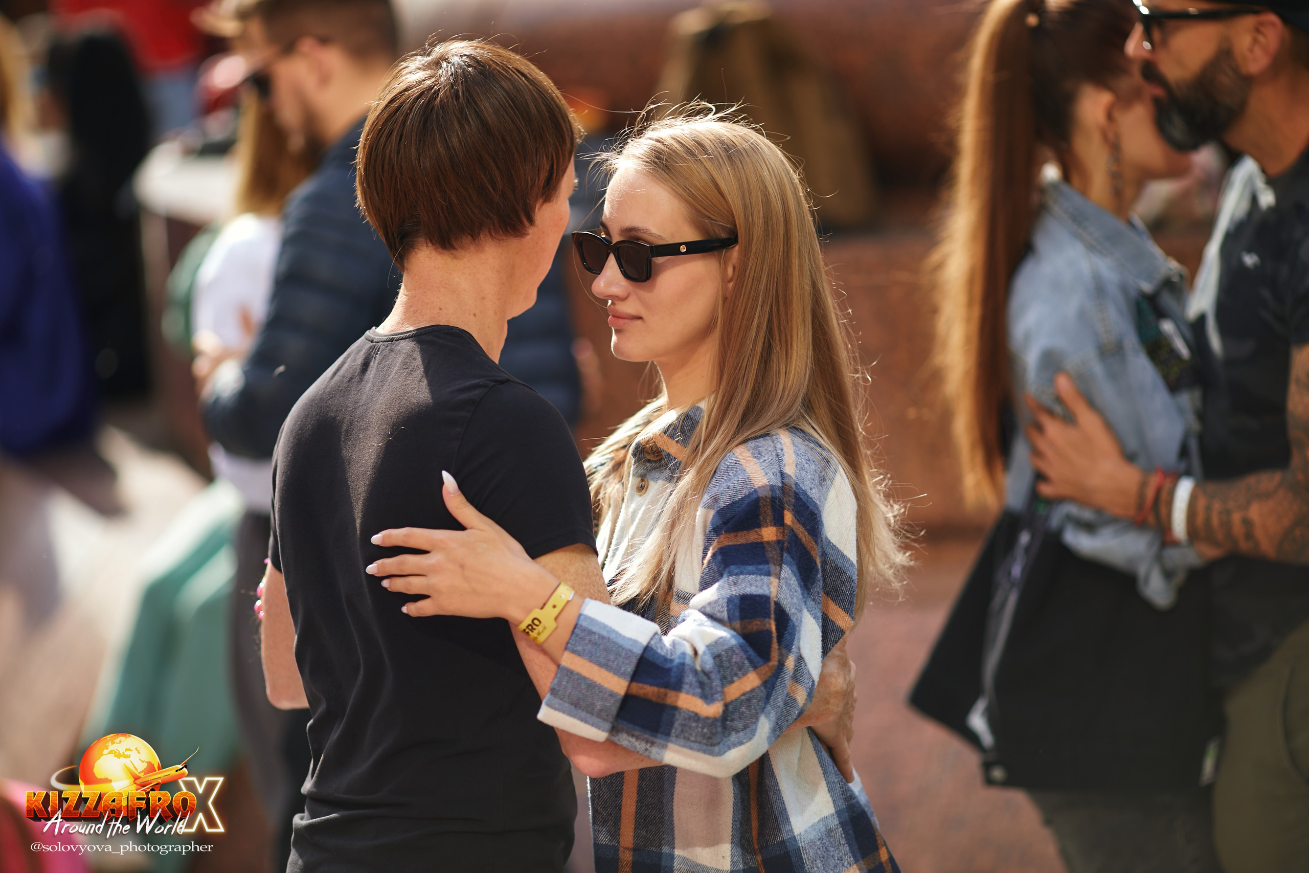 OPEN-AIR KizzAfro. Свадебный фотограф