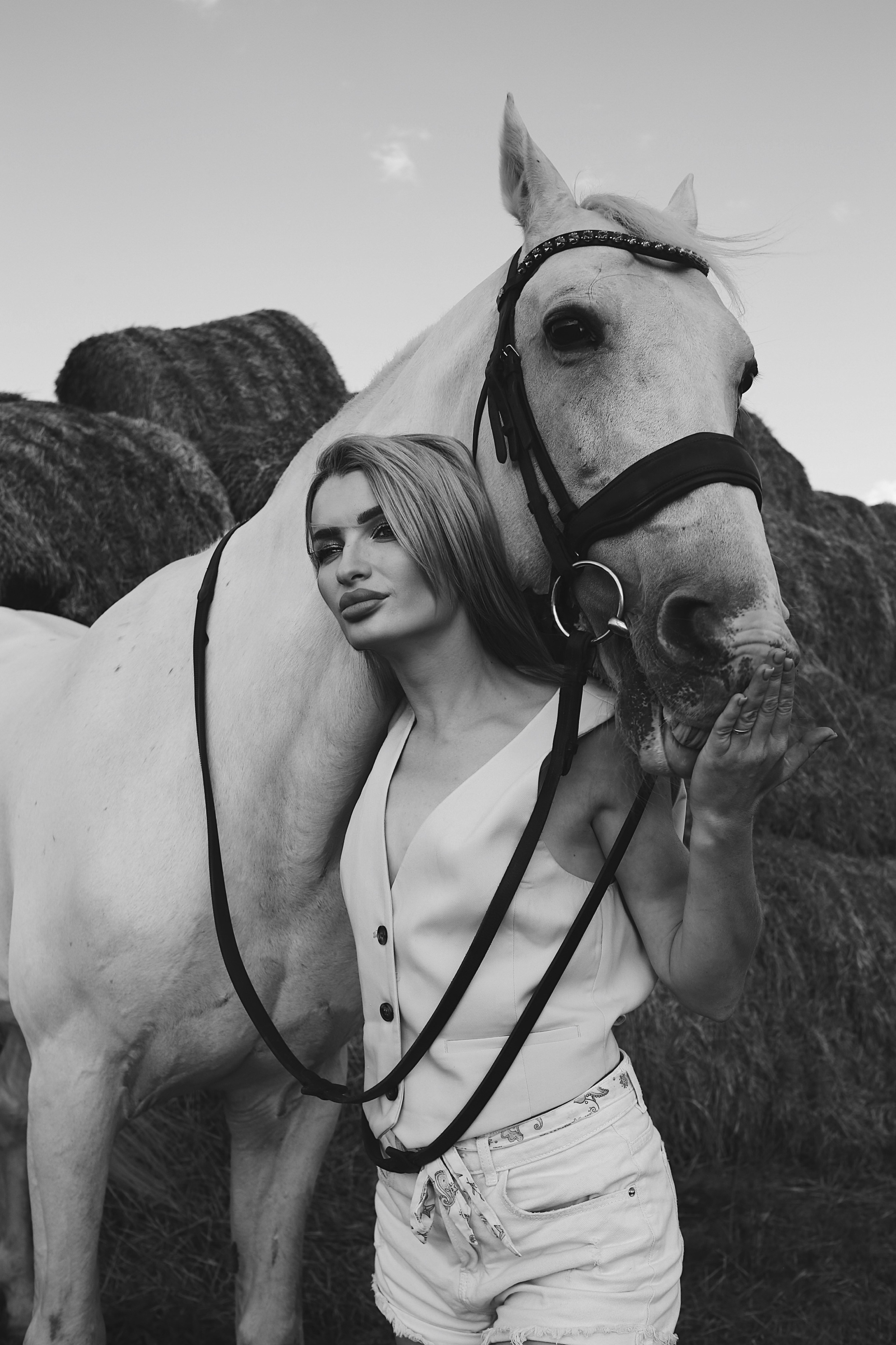 Проект с Сатурном. Фотограф Пирумян Анна. г. Сургут, г. Воронеж