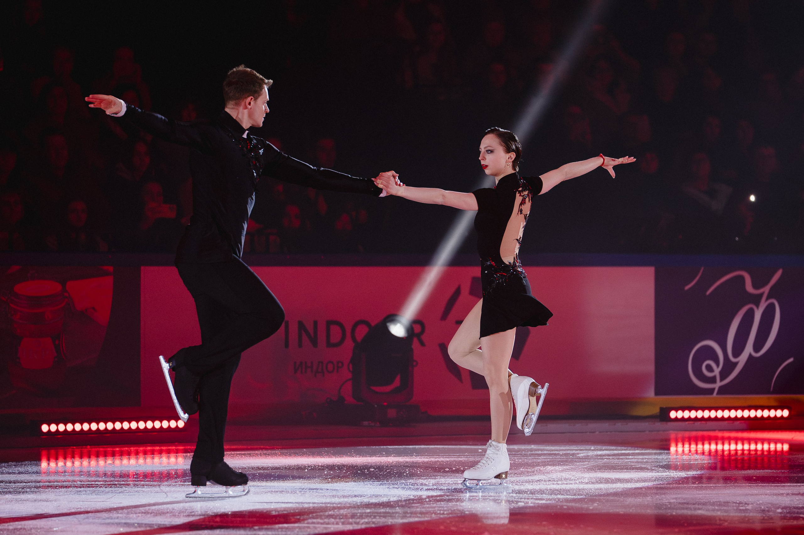 Шоу Этери Тутберидзе в Новосибирске. Воробьева Ксения — Спортивный и танцевальный фотограф Новосибирск