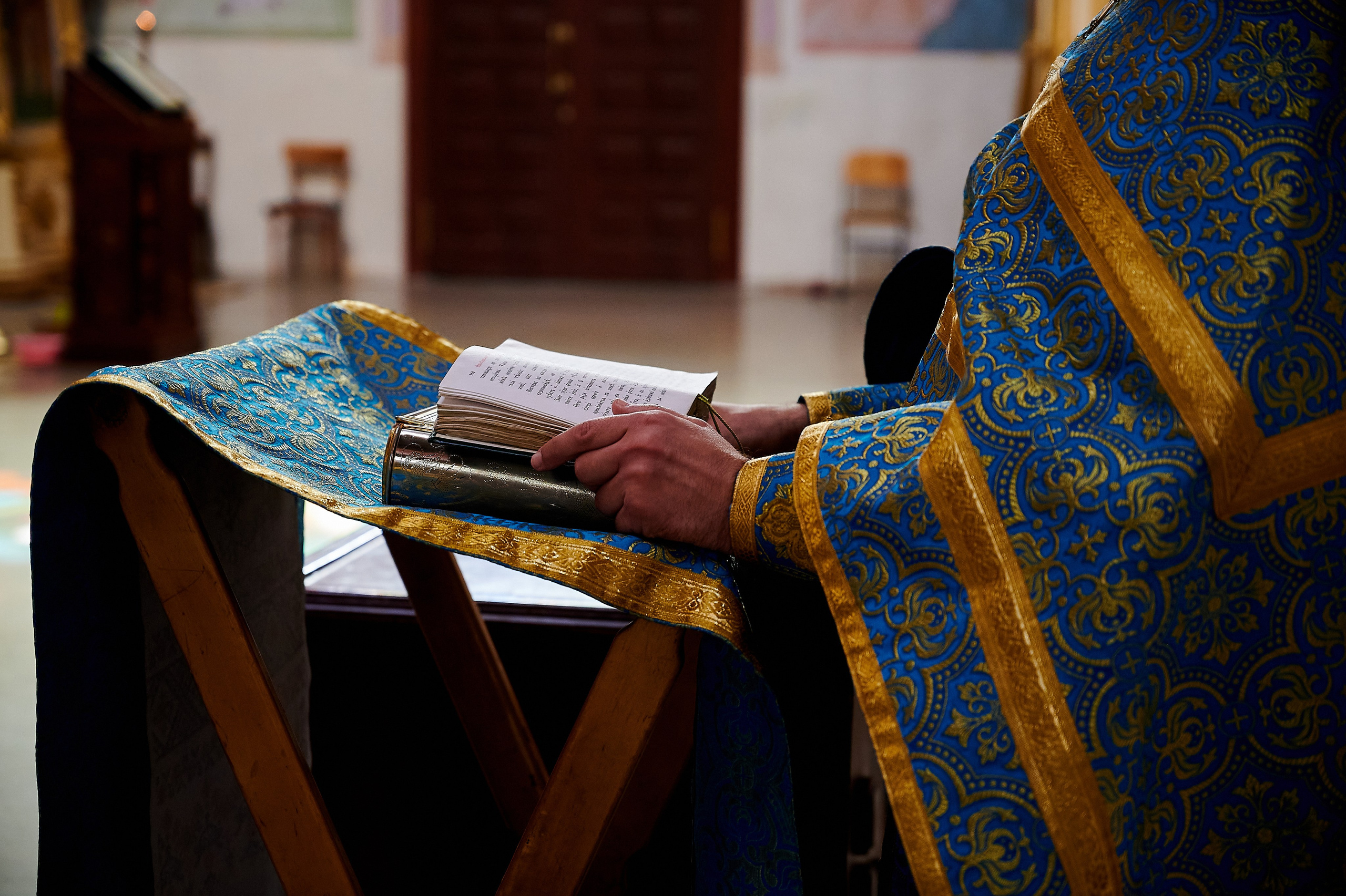 Моменты Венчания. Профессиональный репортажный фотограф в Самаре Никита Королев