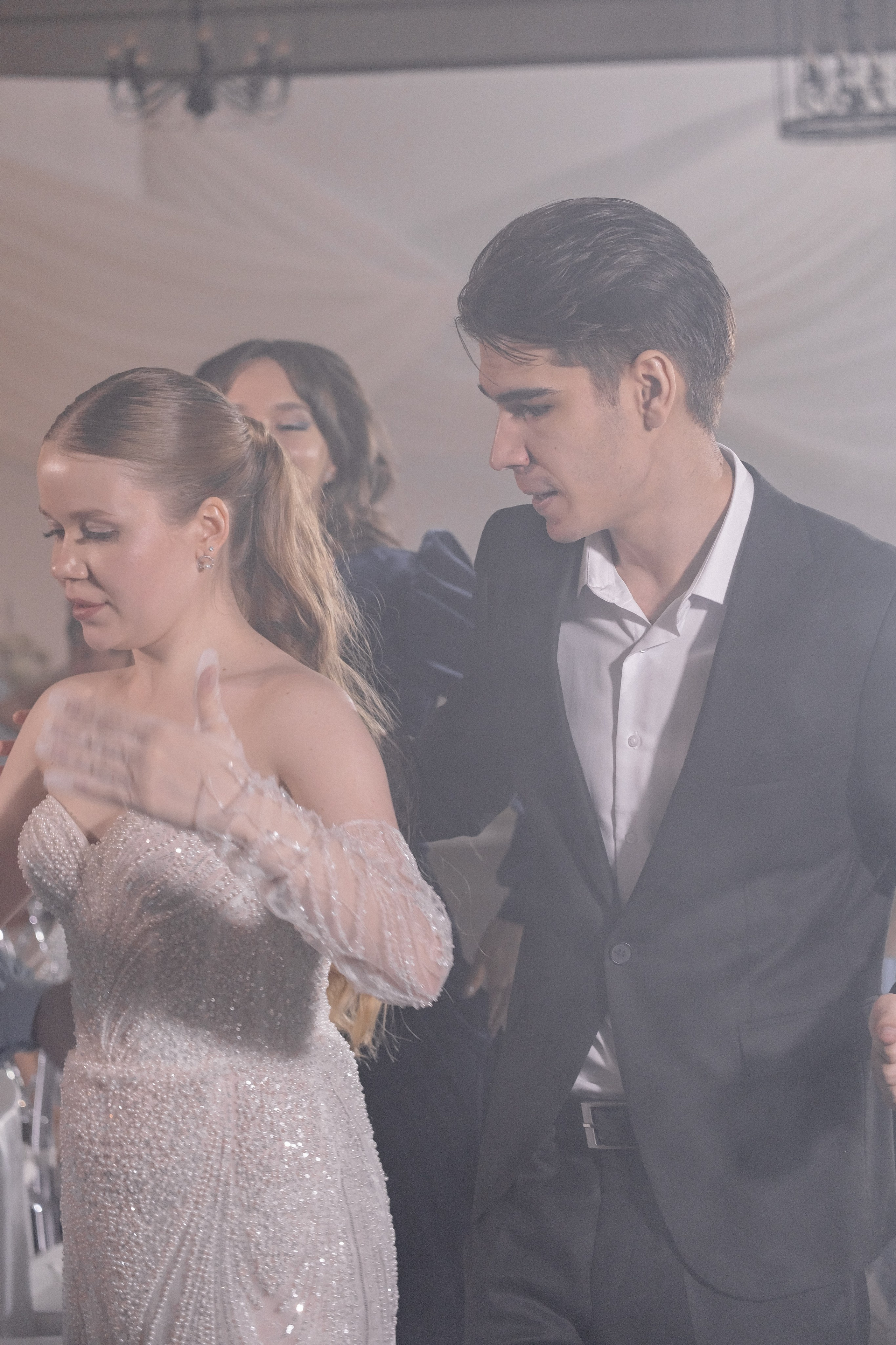 СВАДЕБНЫЙ БАНКЕТ (СНЯТО В СИБИРЕ В НИЖНЕВАРТОВСКЕ). Профессиональный фотограф, Санкт-Петербург — Виктория Богомолова