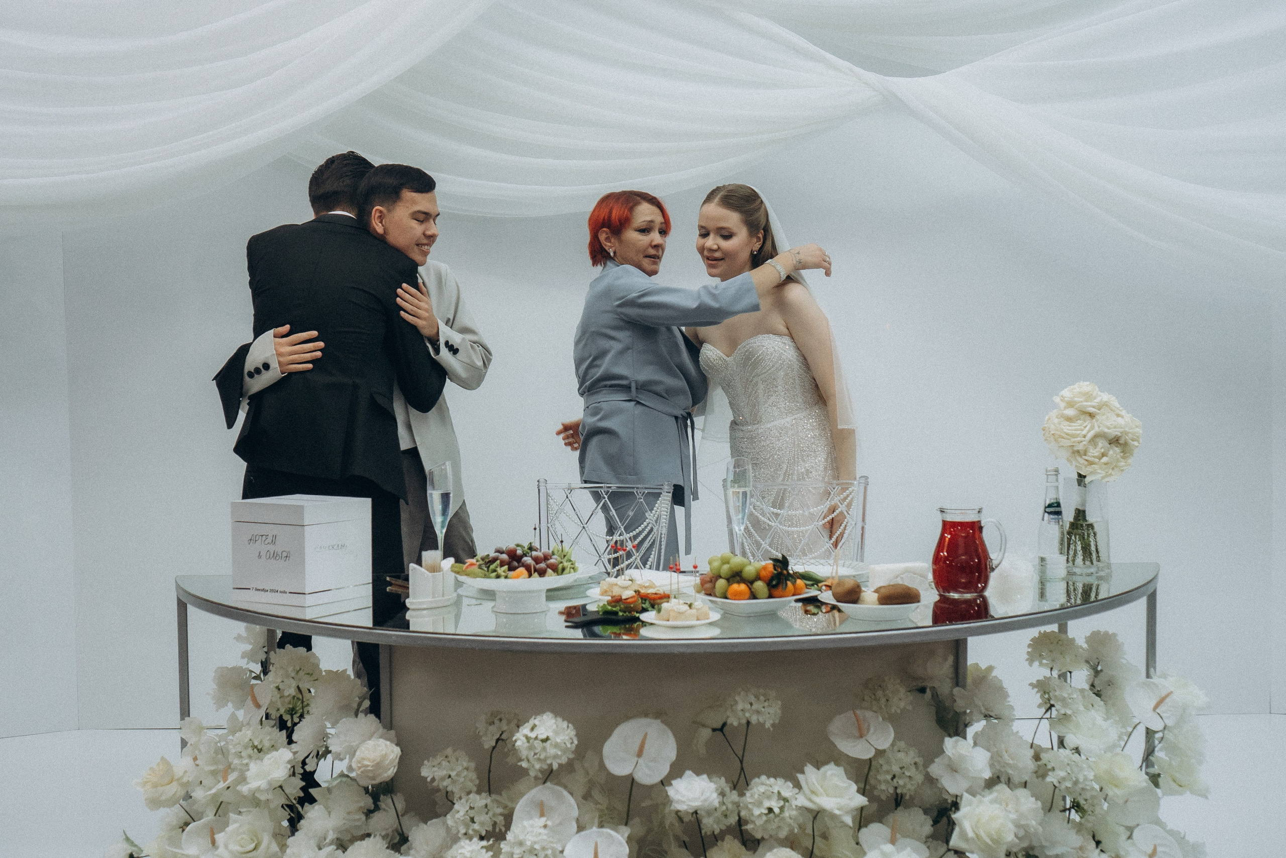 СЬЕМКА СВАДЕБНОГО БАНКЕТА (СНЯТО В СИБИРЕ В НИЖНЕВАРТОВСКЕ). Профессиональный фотограф, Санкт-Петербург — Виктория Богомолова