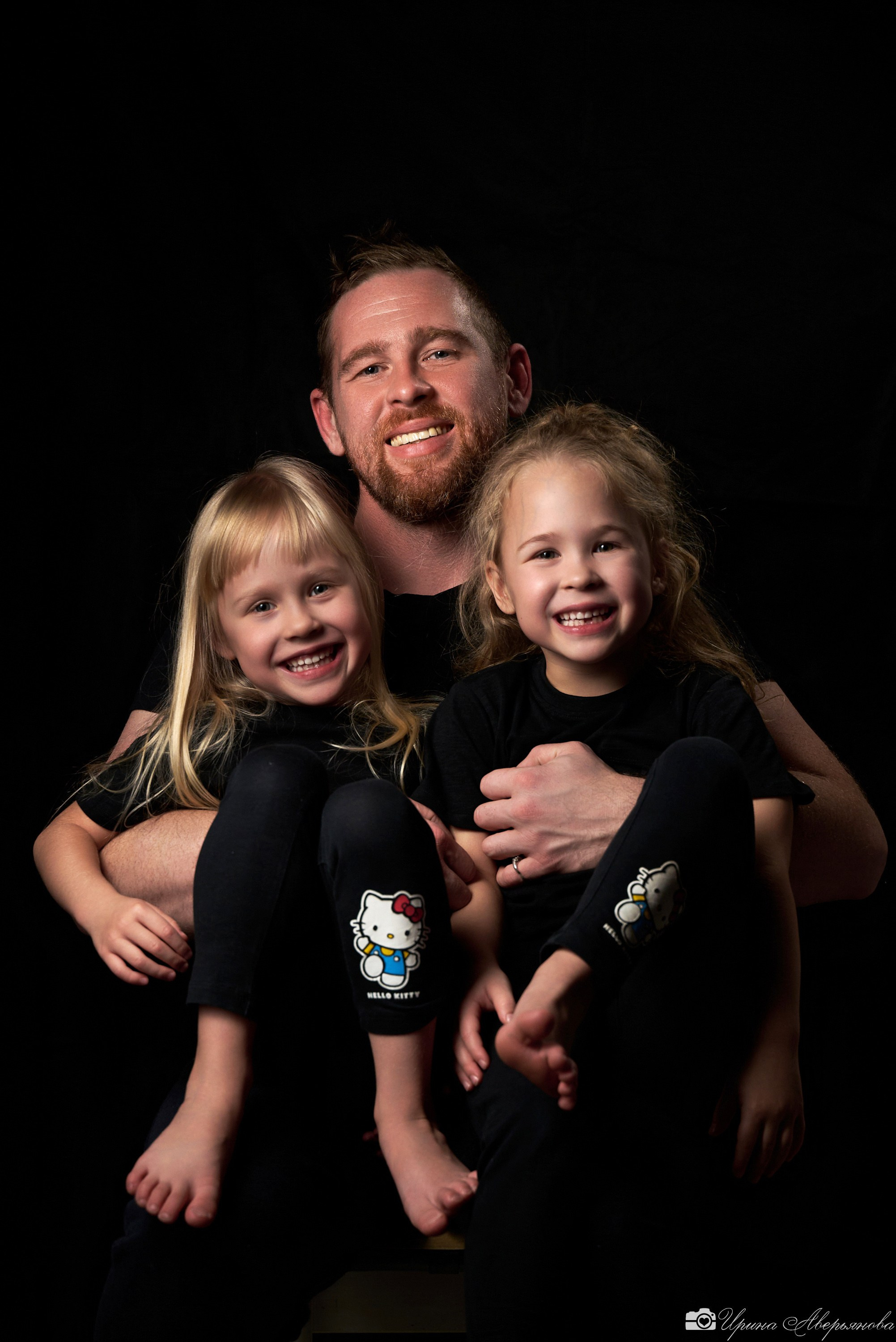 Семейная фотосессия в темном ключе. Фотограф в Ульяновске Ирина Аверьянова