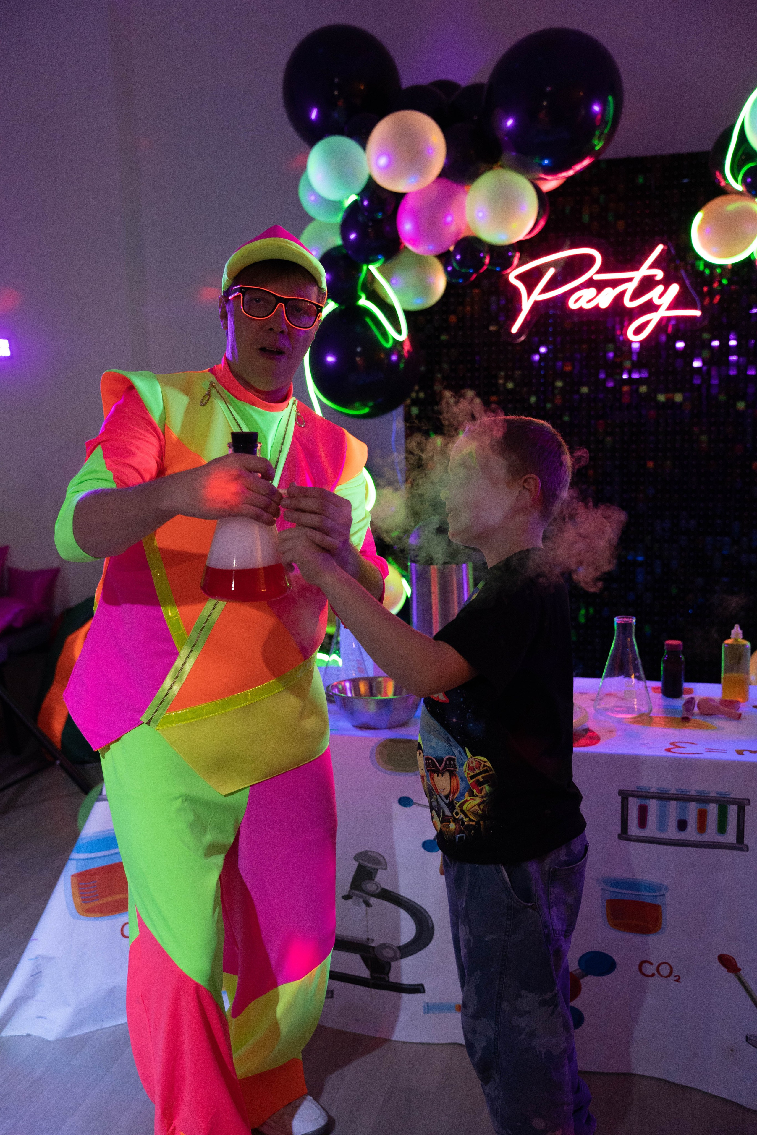 Неон Вечеринка. Фото / Видеосъемка в Москве