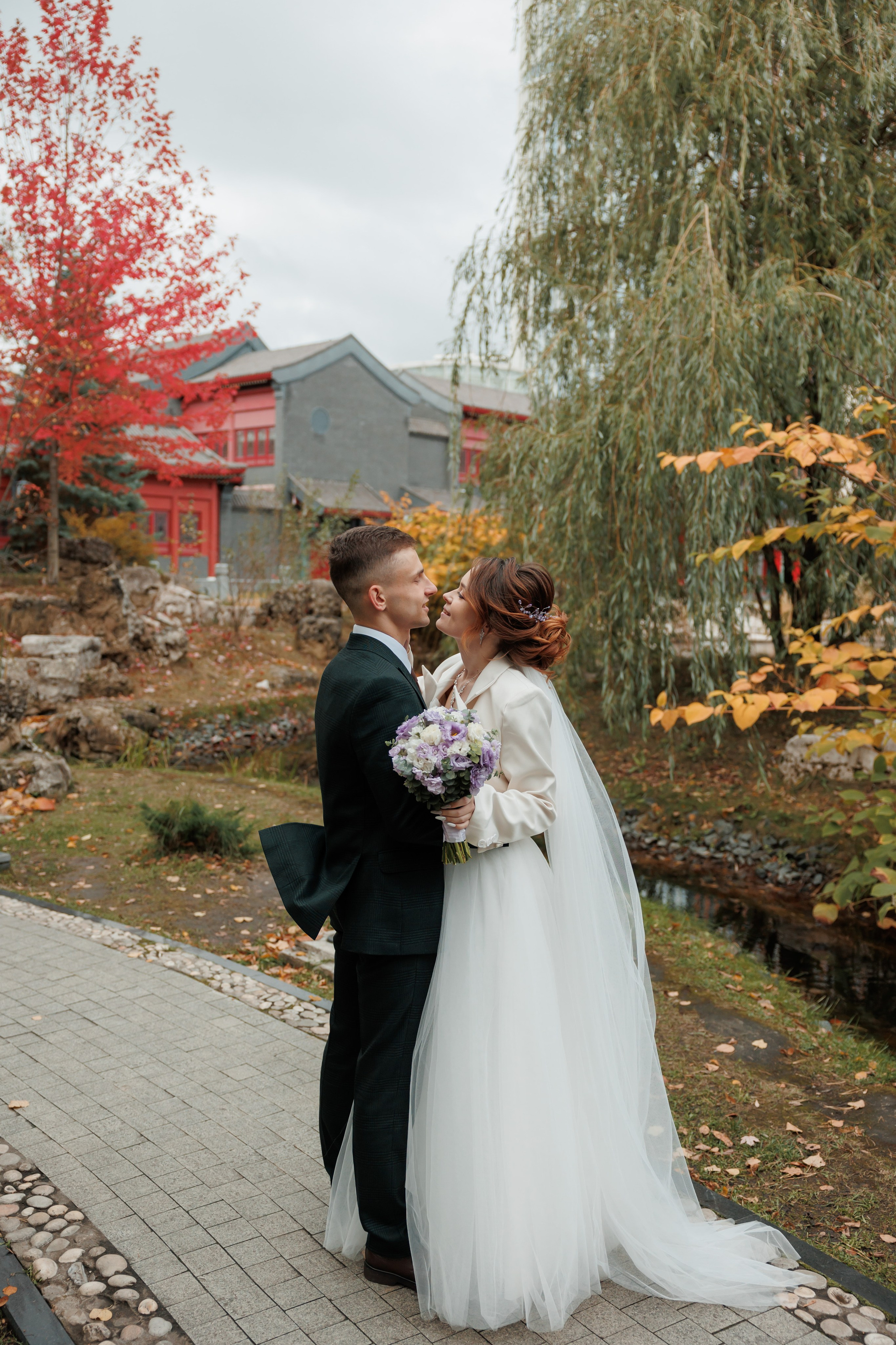 Константин и Дарья, ЗАГС ВДНХ, отель Soluxe, ресторан «Антик». Свадебный и репортажный фотограф (Москва, Королев и другие)