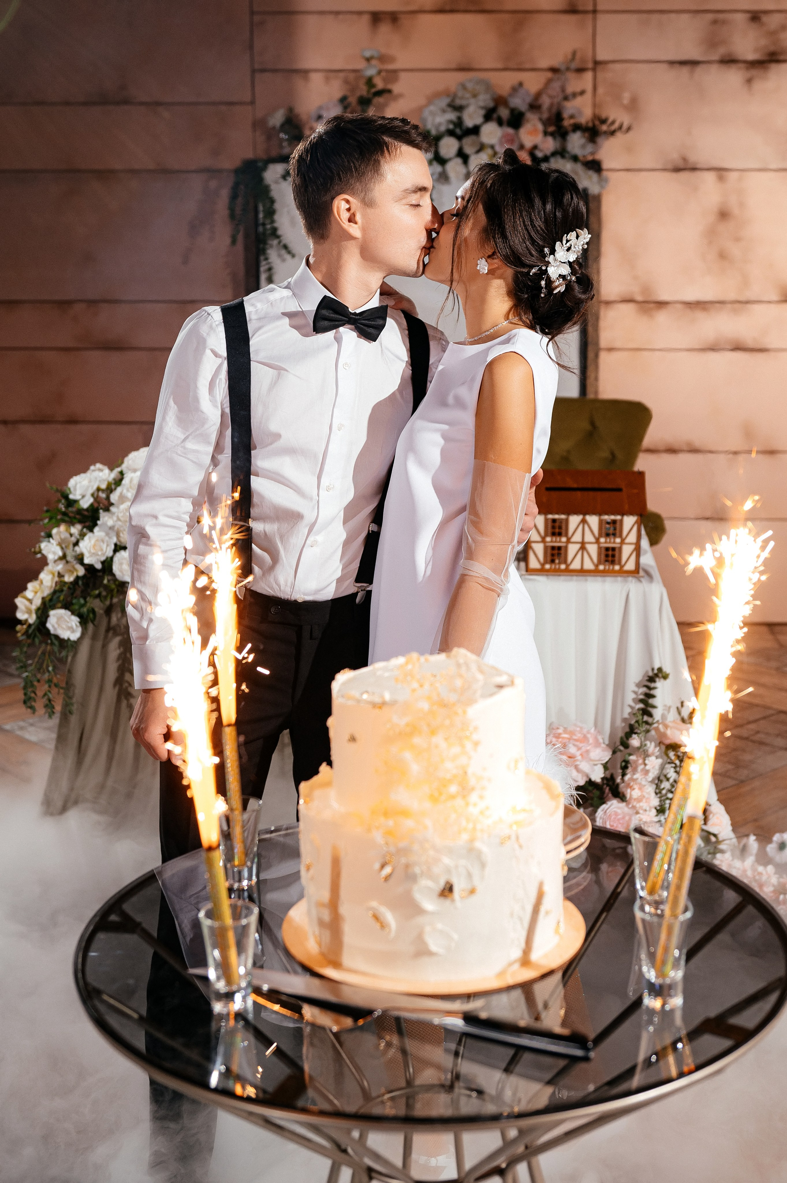 Старая Фондовая оранжерея и КСК «Звёздный». Свадебный и семейный фотограф Виктория Носачёва. Щелково, Москва и МО