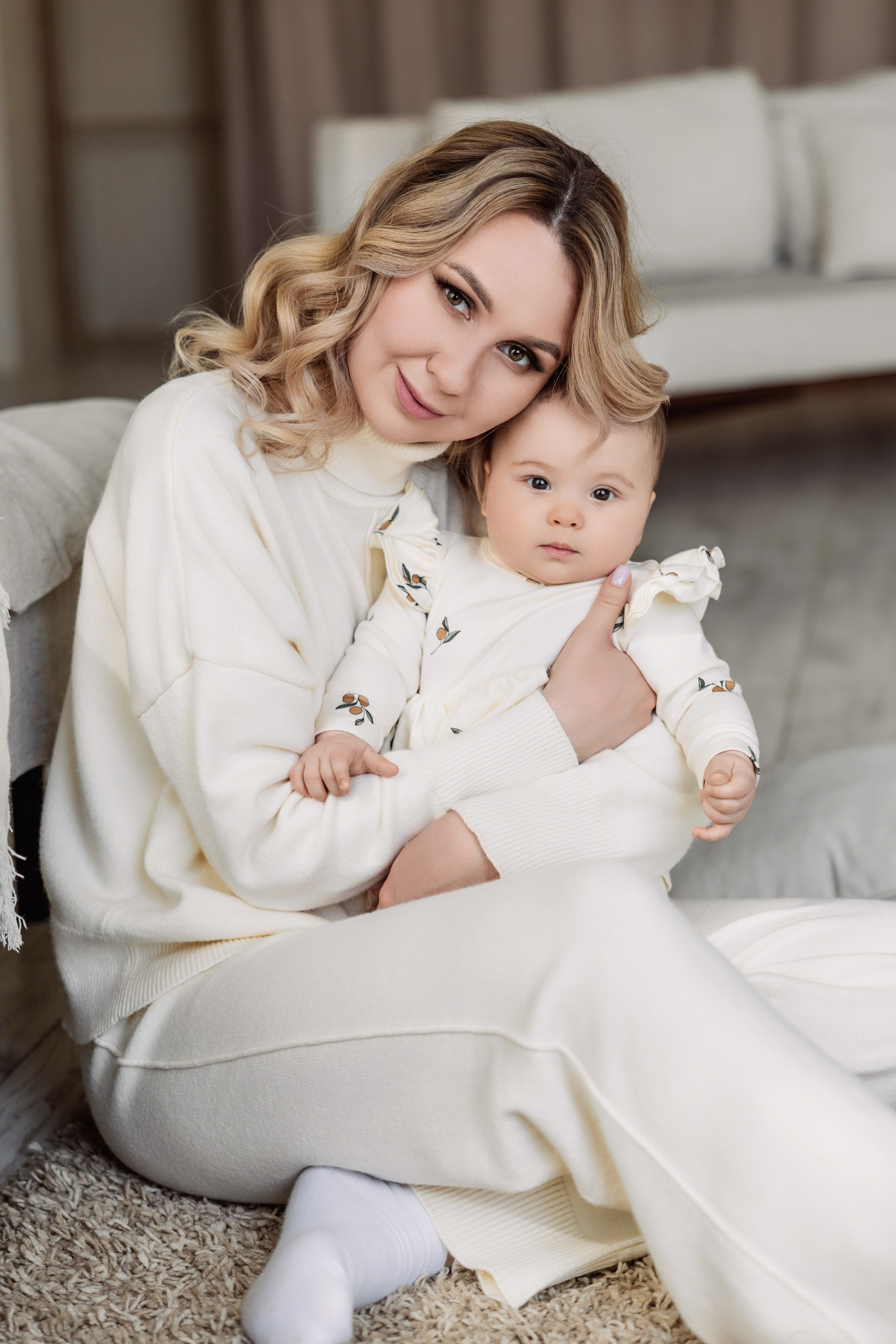 Даша и Оливия, Коломна, студия Бэкстейдж. ФОТОГРАФ ИРИНА ШАМАТАВА