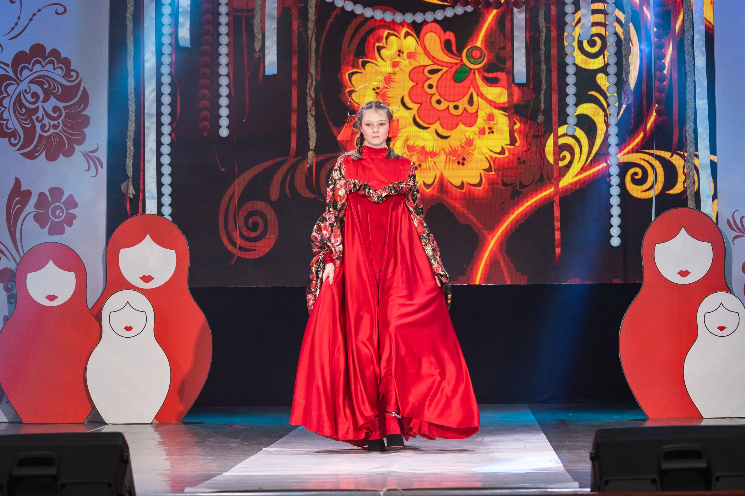 Показ Happy Kids. Выпускные альбомы во Владивостоке