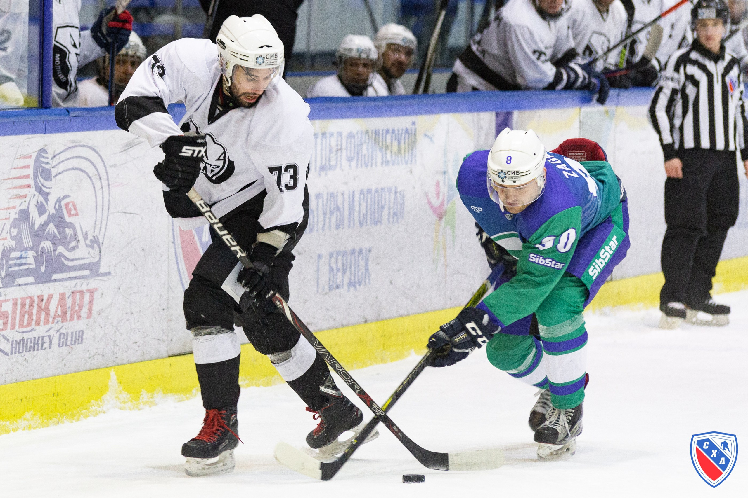 Хоккей. Фотограф Комаров Сергей