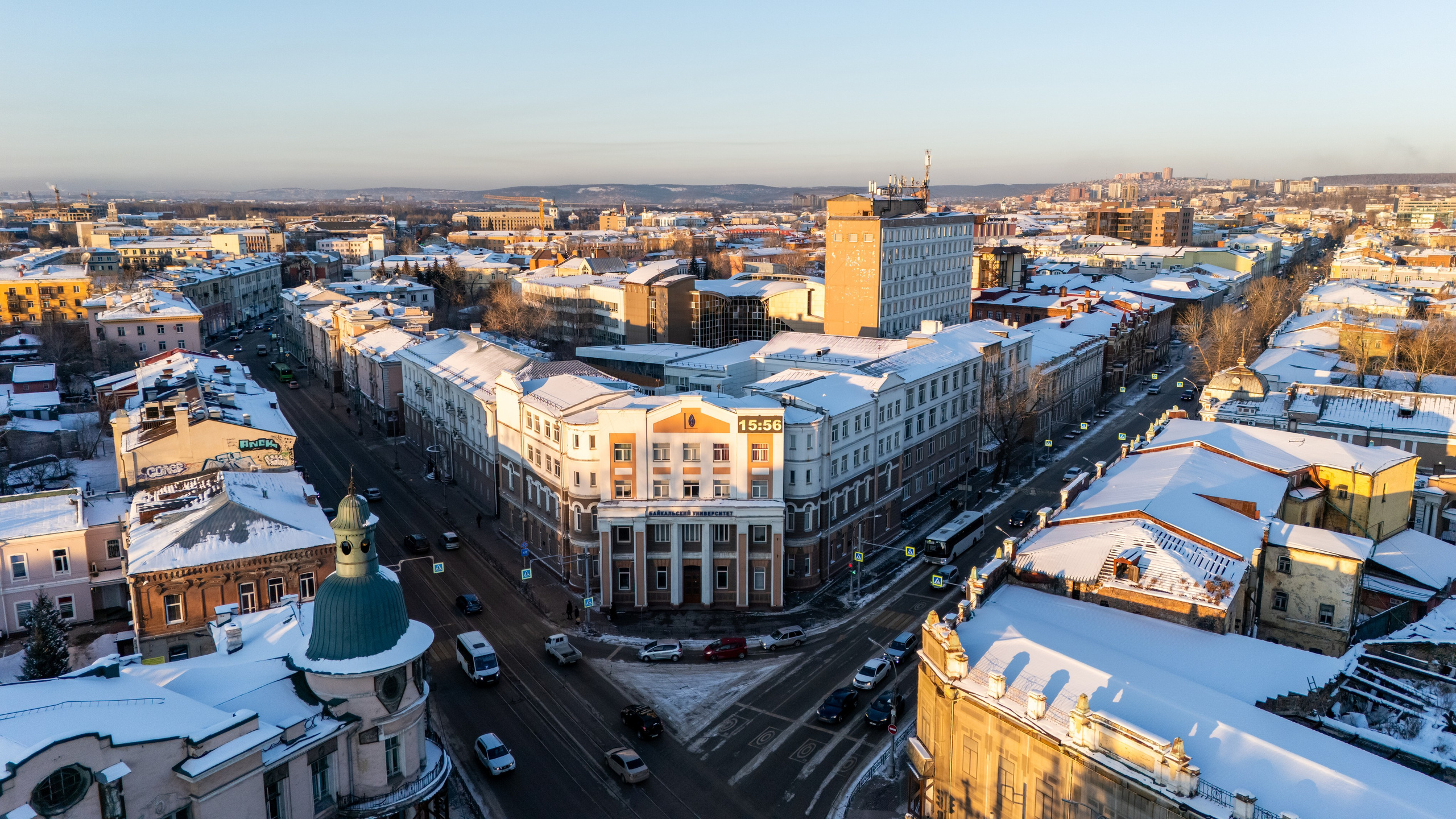 Архитектура города. Фотограф, видеограф и пилот дрона на Байкале