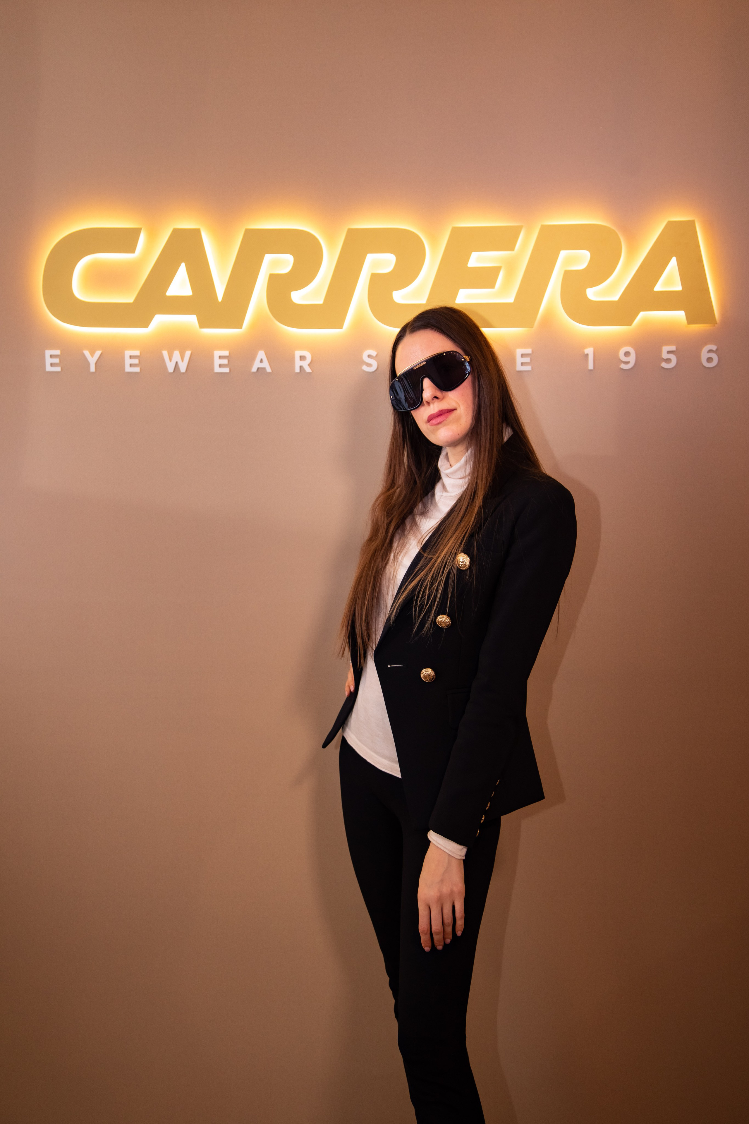 Safilo Group — Buying days in St. Petersburg. Двойняшки-фотографы Анна и Анастасия в Санкт-Петербурге