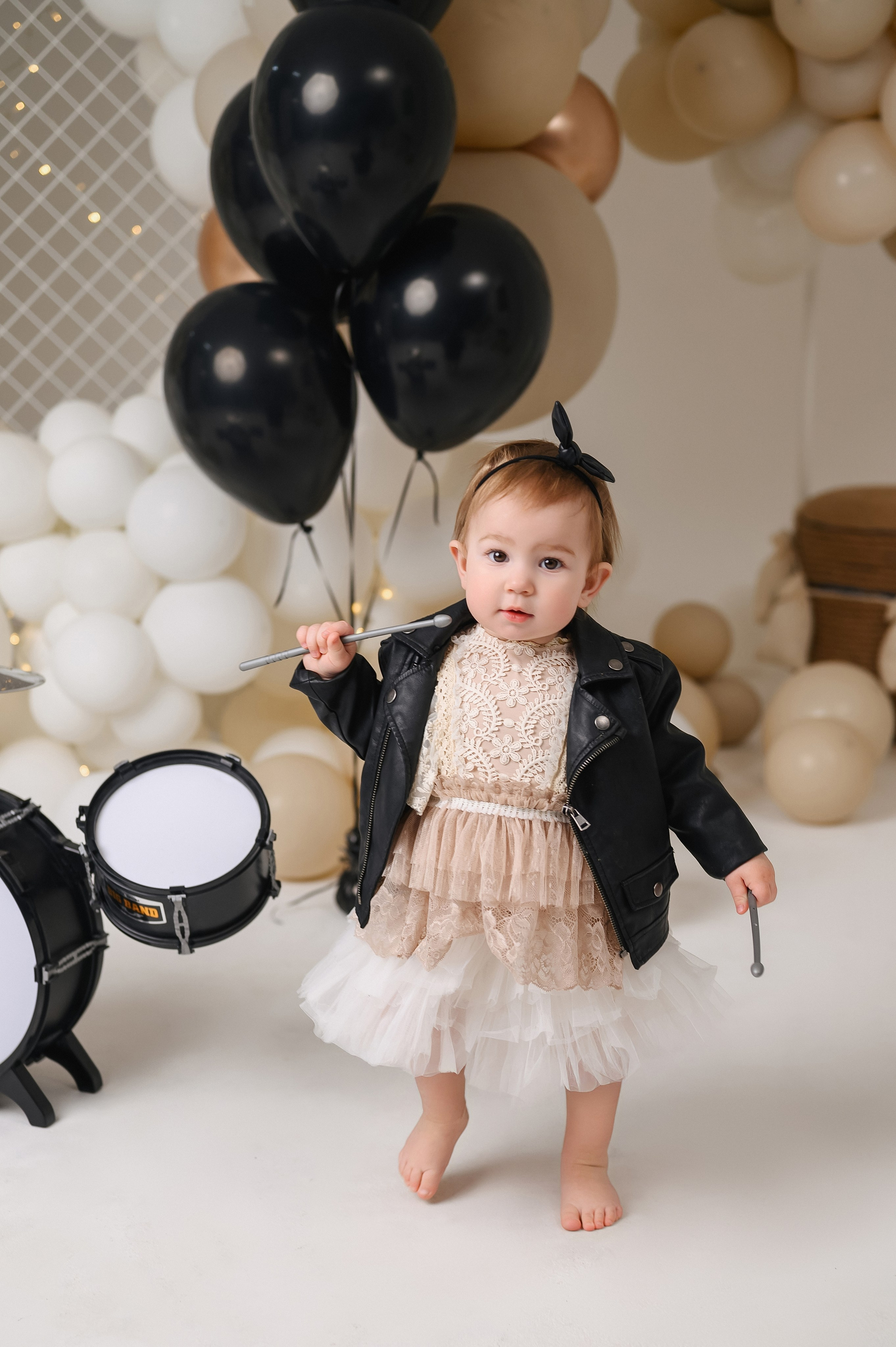 Кожаная куртка 1-2 года 3 штуки. Детская и семейная фотостудия в Калининграде