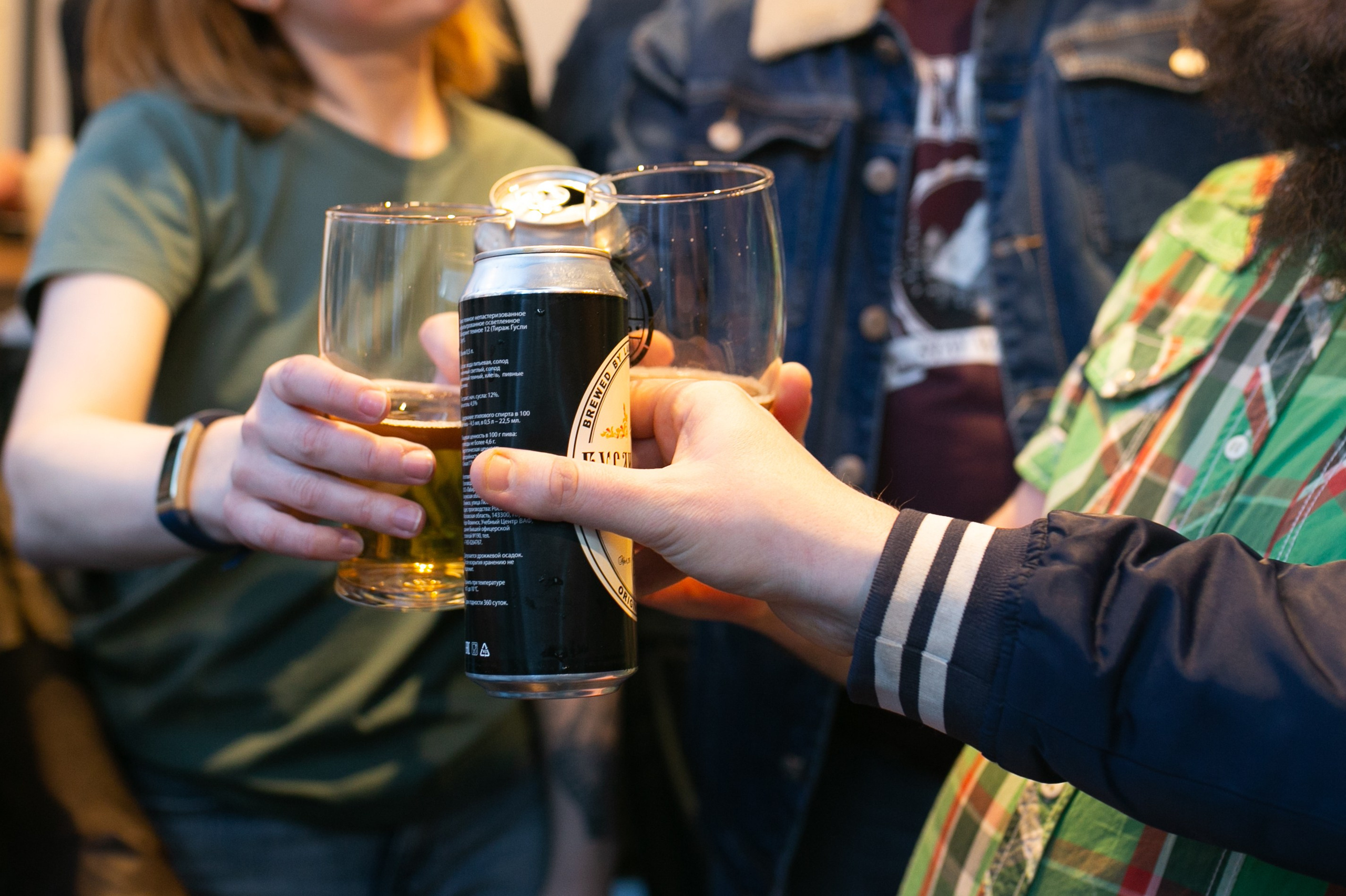 День рождения бара Добрый бондарь. Фотограф в Новосибирске Ася Зверева