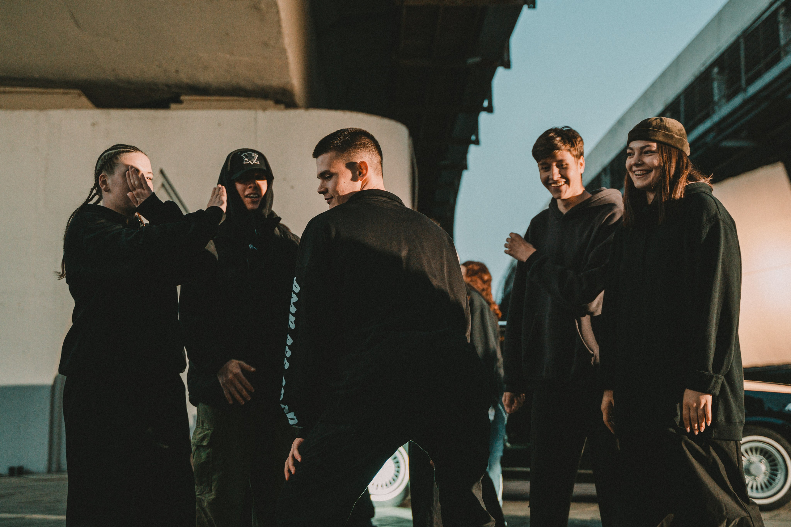 Бэкстейдж съемок клипа «Шулай». Главная