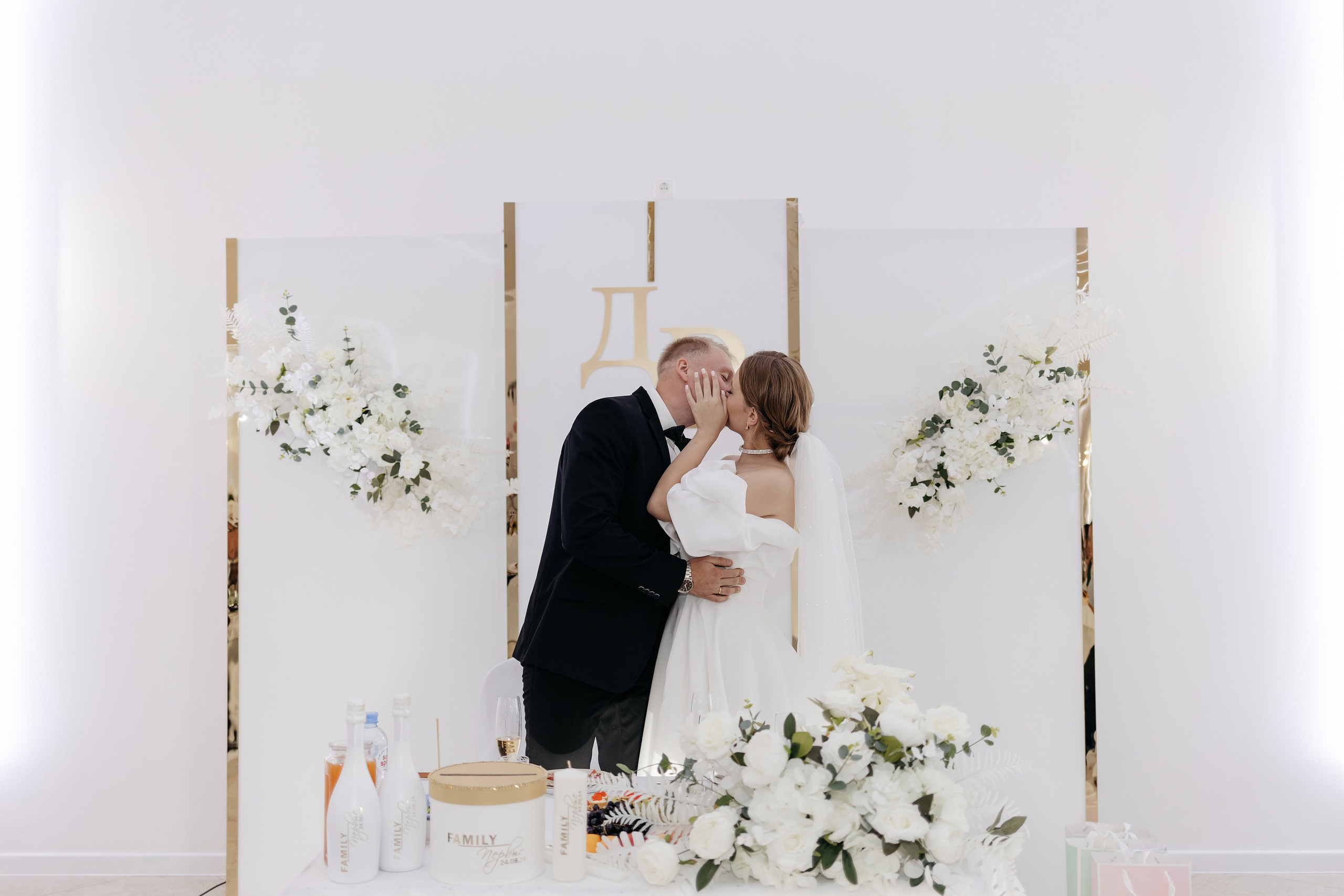 Валерия и Дмитрий. Свадебный фотограф в Пскове и Санкт-Петербурге | Анна Голикова