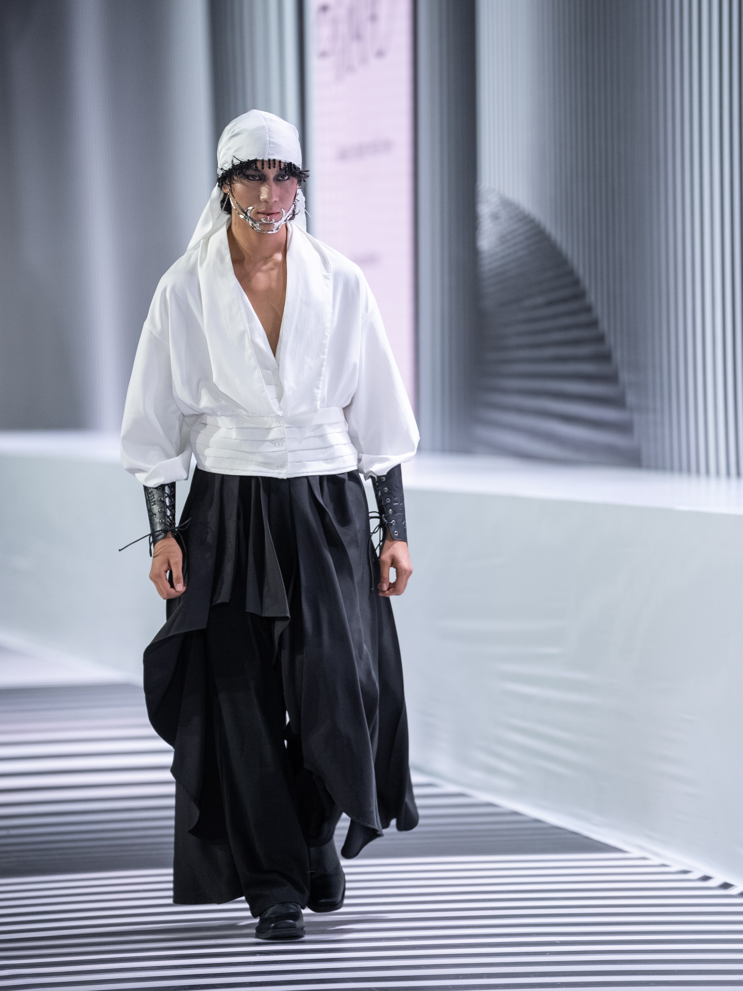 LOVE (Жанна Кобей). Сайт Алматинского НЮ АРТ, будуар и фэшн фотографа Дениса Карпенко