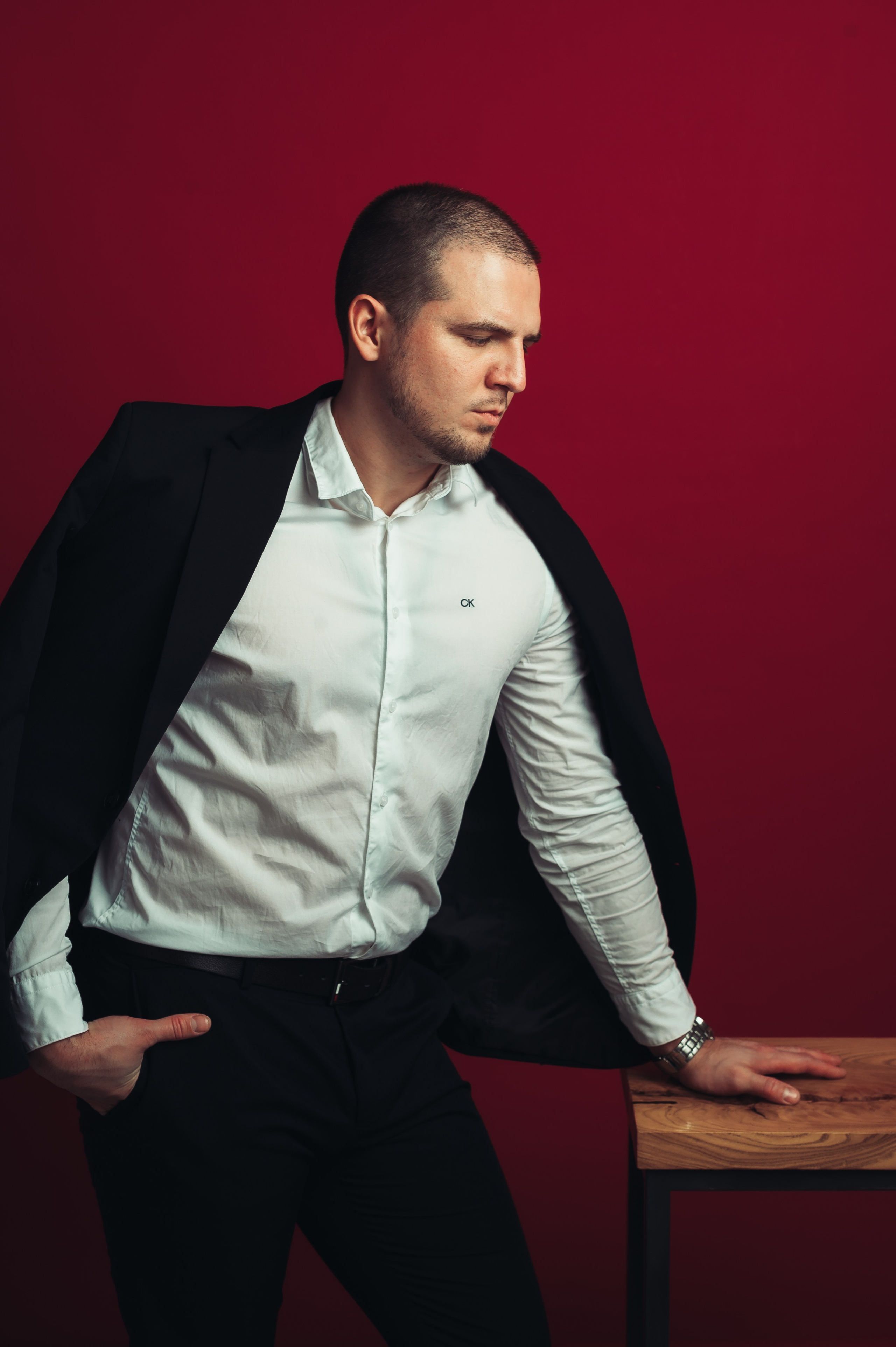 Никита Пустовалов — портретная съёмка. Иван Кубик — фотограф и видеограф