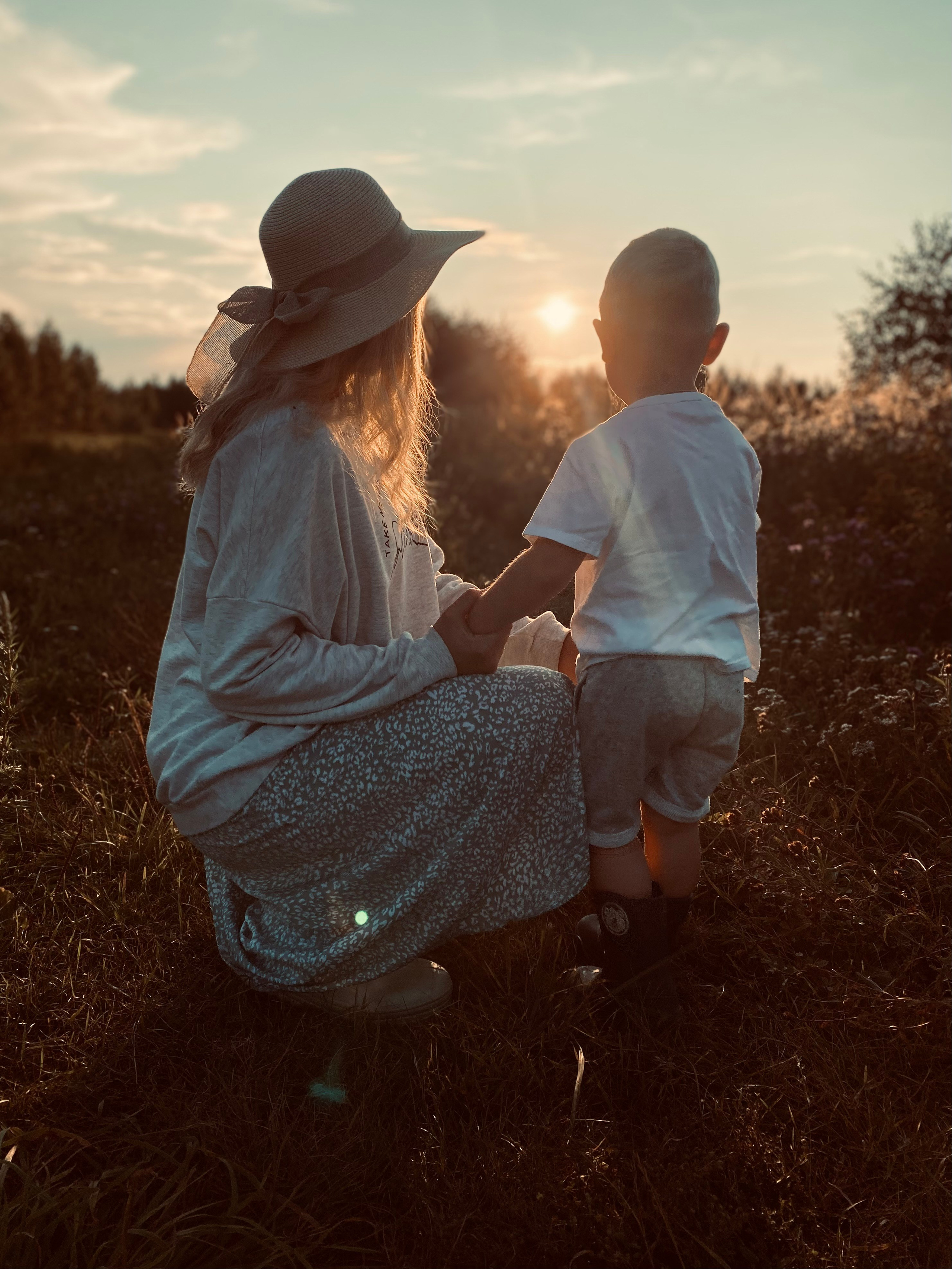 Фотосъемка на даче — это прекрасный способ сохранить в памяти самые теплые и счастливые моменты вашей жизни. Семейный и детский фотограф. Москва. Пронина Тома