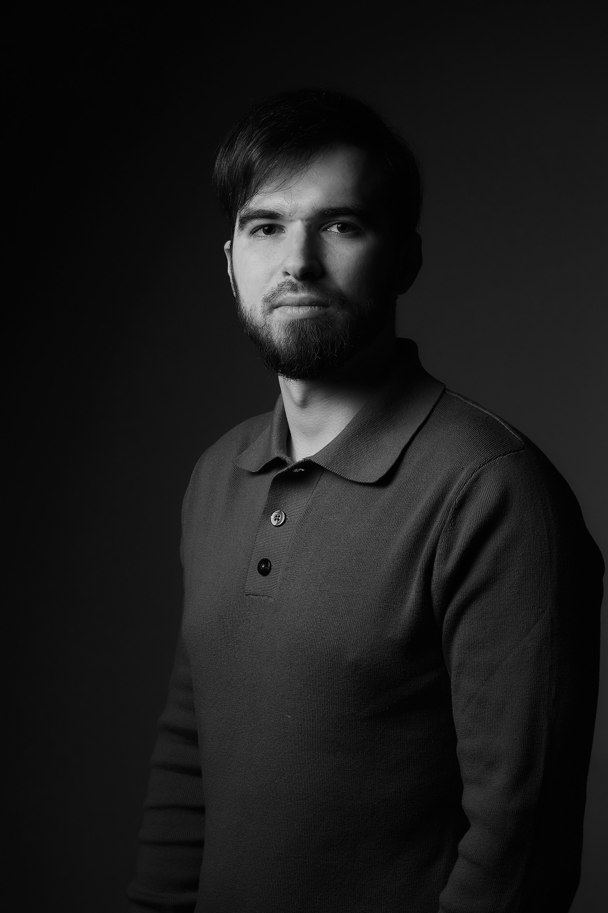 У меня дома (ЧБ)