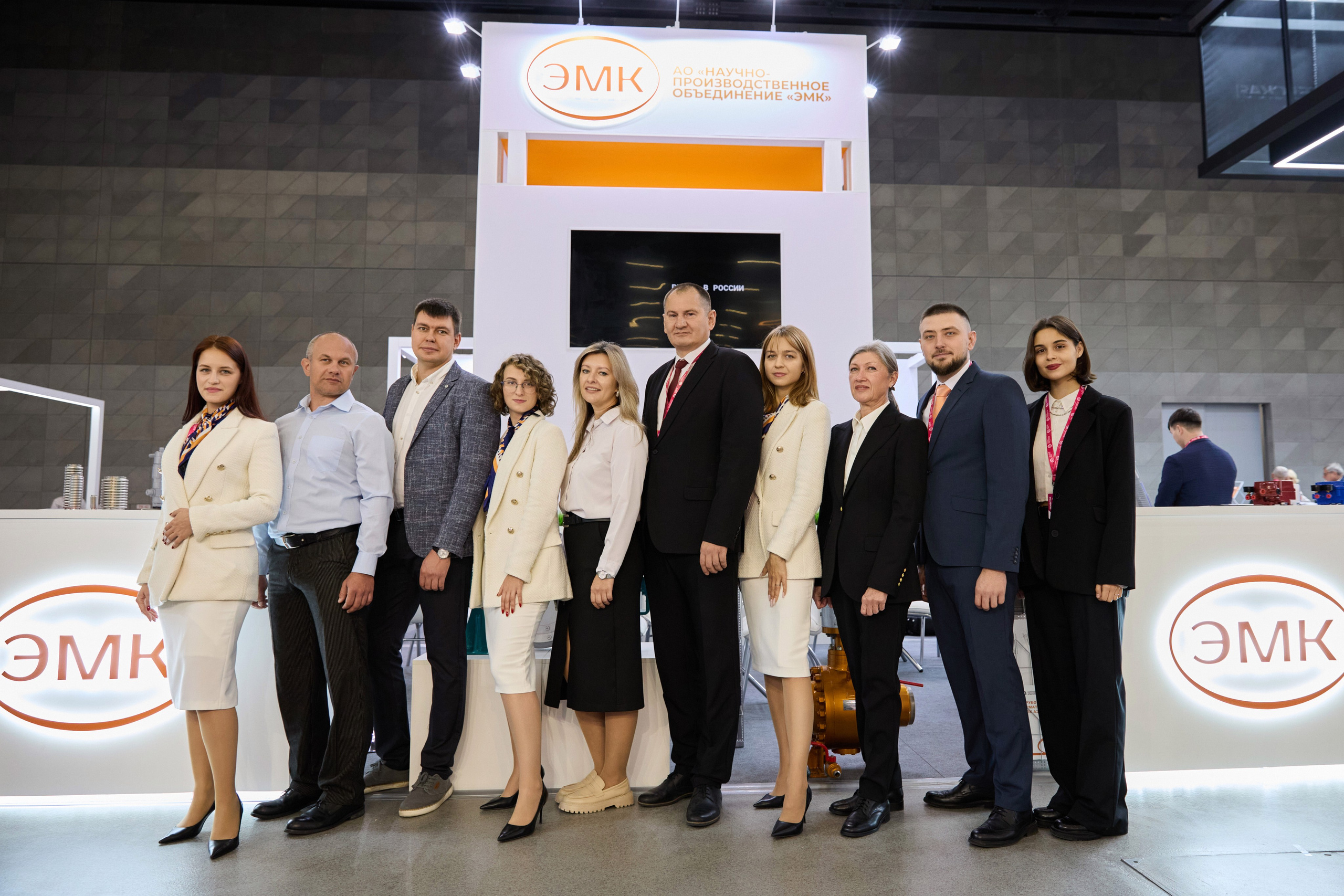 Выставка. Свадебная, репортажная фотосъемка и видеосъемка в Минске. Илья и Юлия Ширмановы. Фотограф | Видеограф | Минск