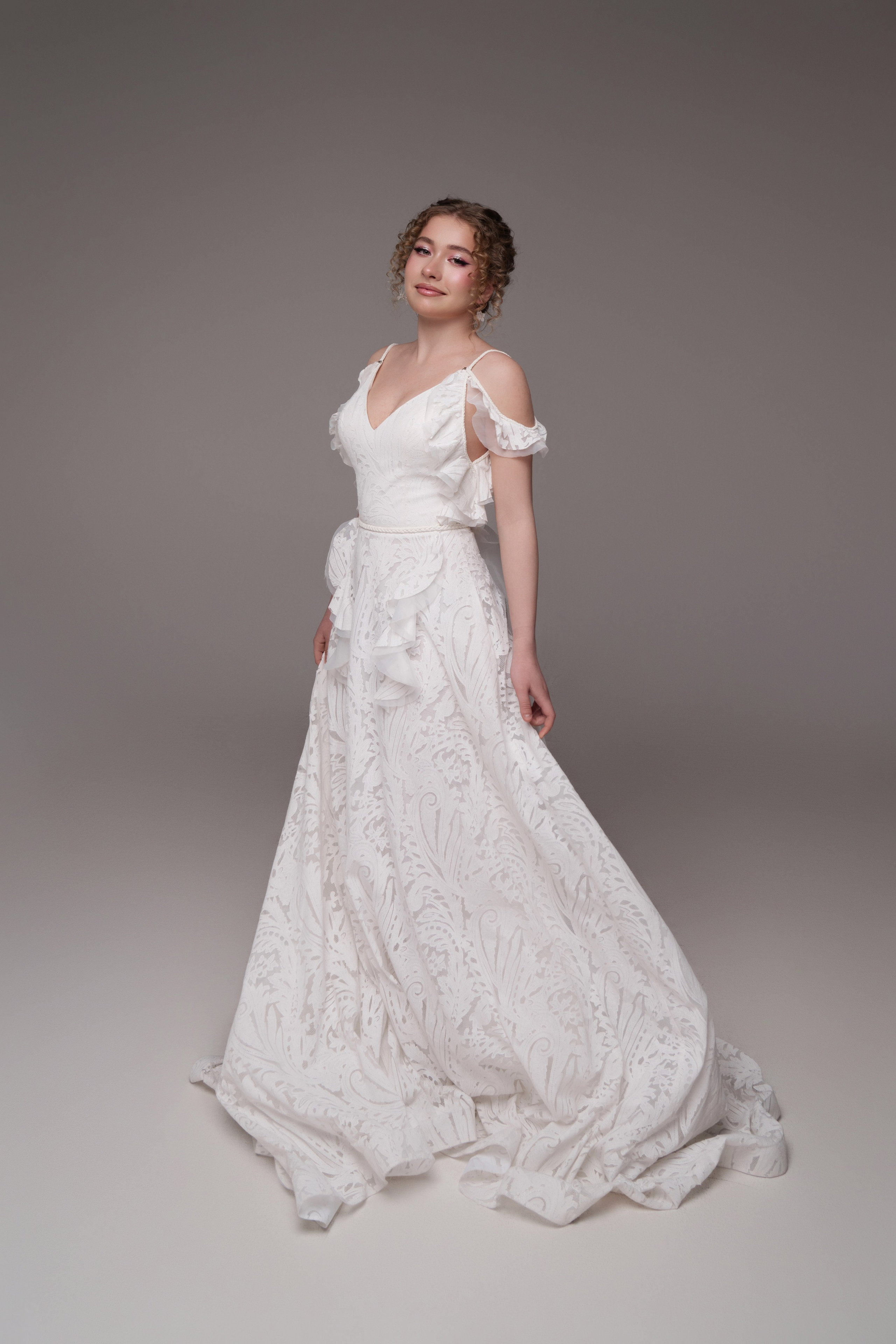 Платья. Оксана Волик фотограф в Архангельске. Аренда фотостудии White Studio