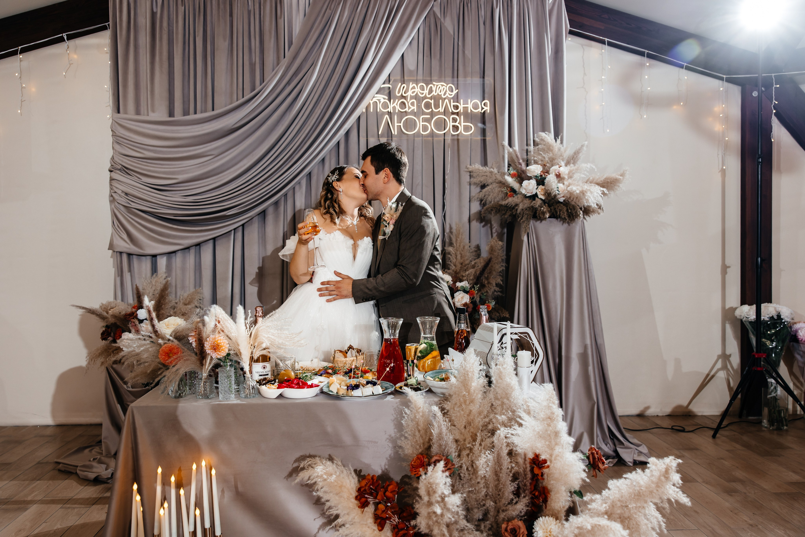 Анонс свадьбы для Татьяны и Эрнеста. Свадебный фотограф в Крыму и Севастополе Ольга Баскакова