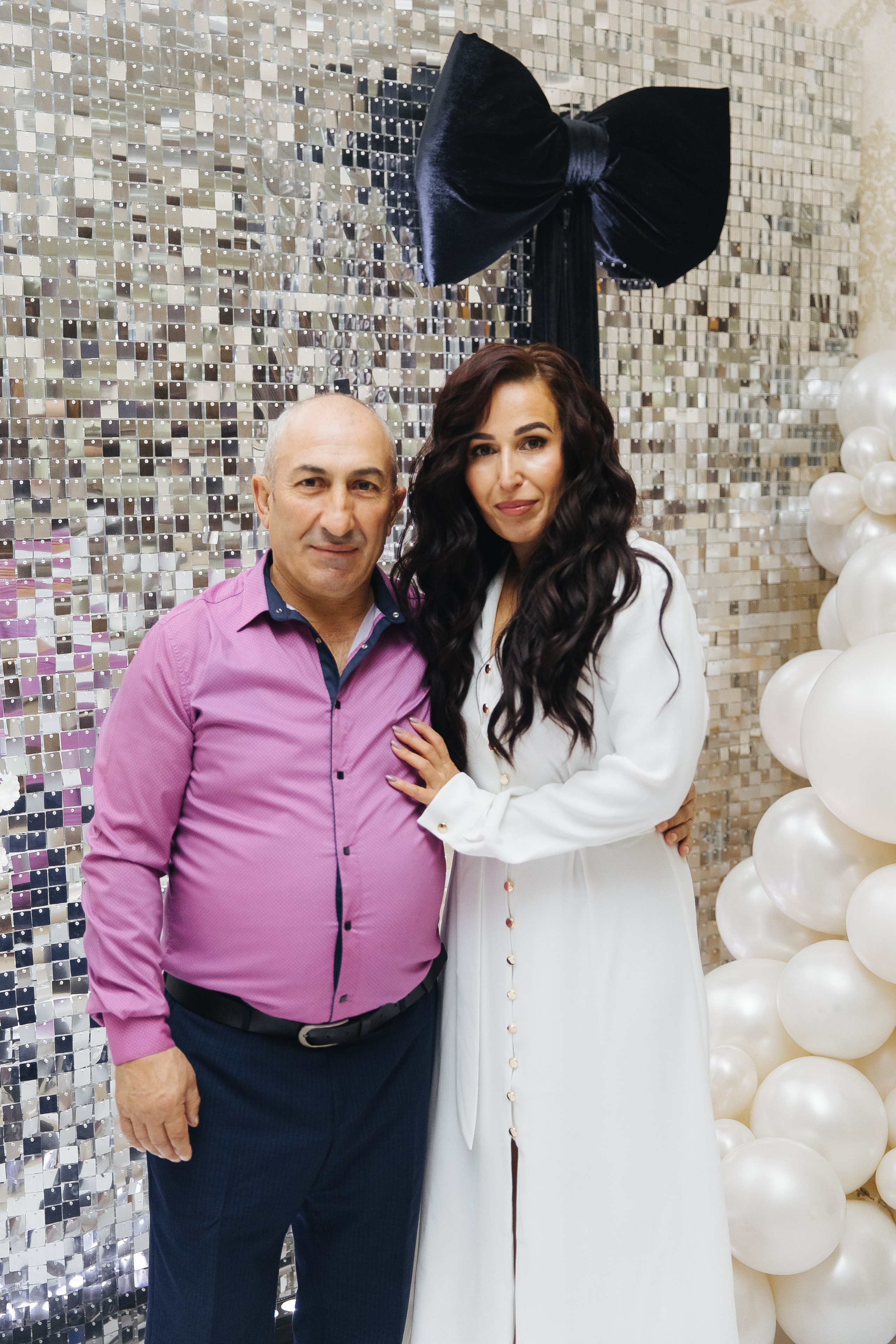 Ани и Назели. 35&5 День рождения, «Янтарь». Фотограф в Красноярске Надежда Воскресенская