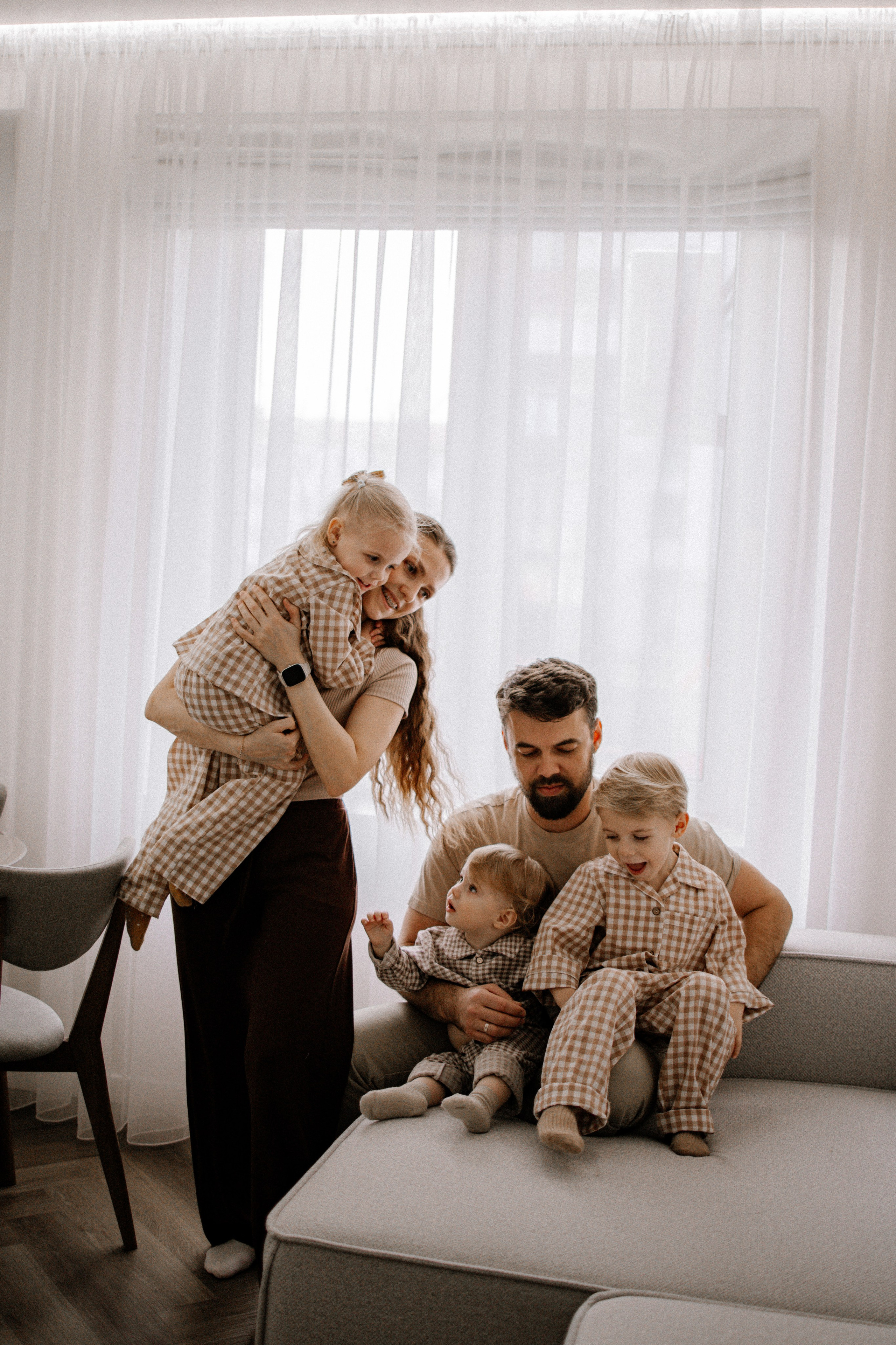 Семейная съемка Пети, Вари, Вани и их родителей. Семейный фотограф | Керчь | Ивановская Виктория
