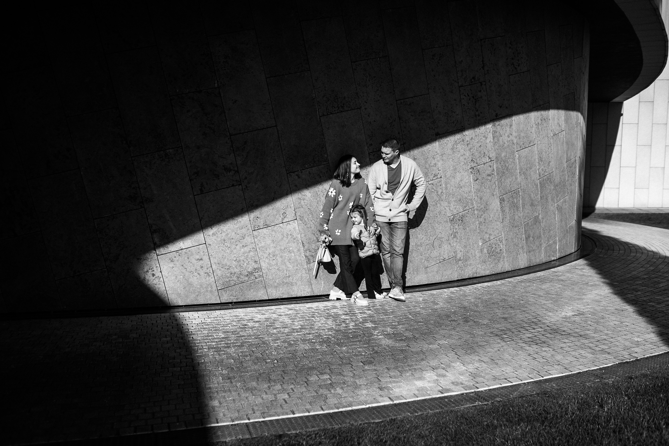 Женёк, Артём и Света в парке. Семейный и детский фотограф в Краснодаре