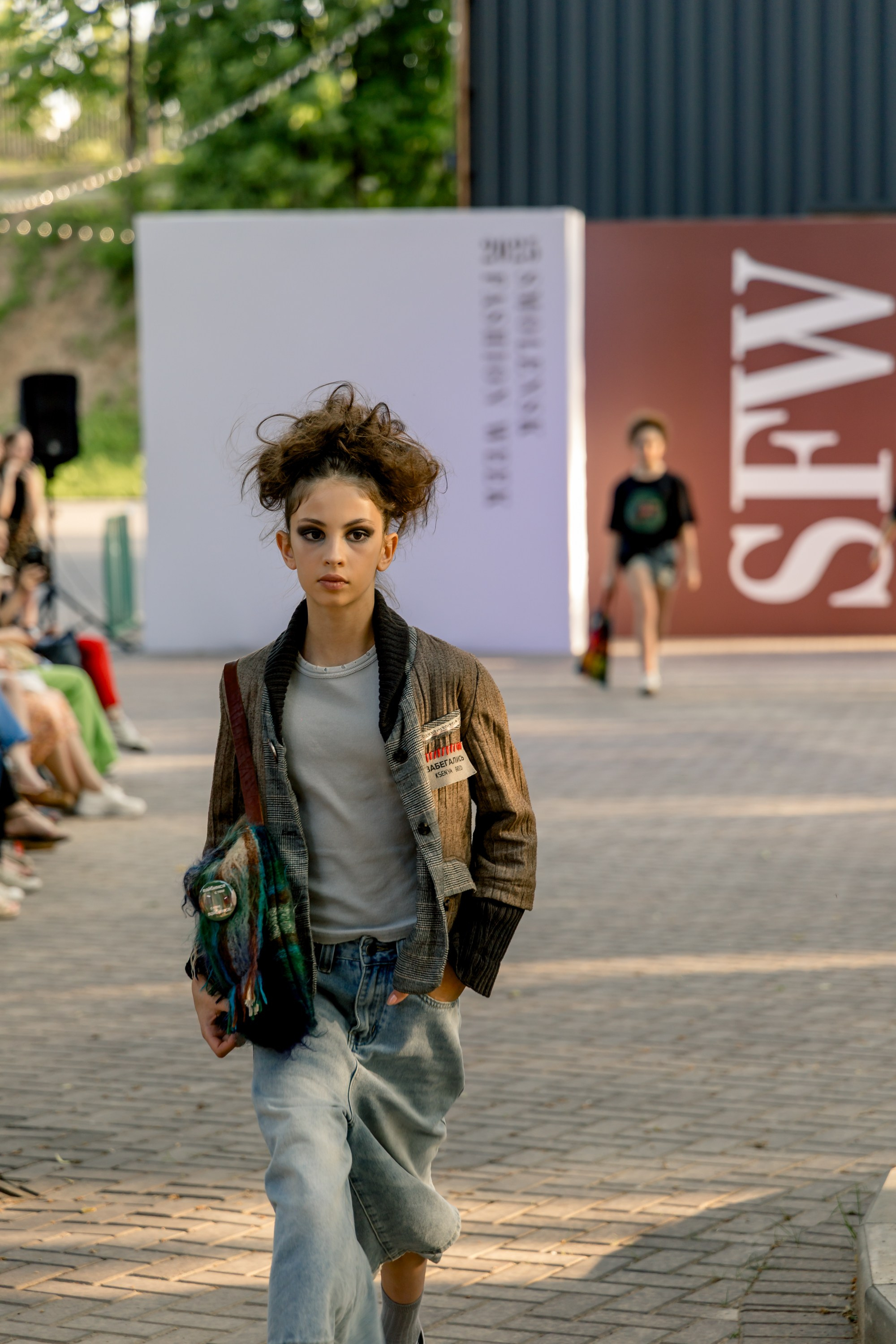 Smolensk Fashion Week 2025_показы_ДЕНЬ 1_ВЕЧЕРНИЙ ПОКАЗ_19:00. Главная