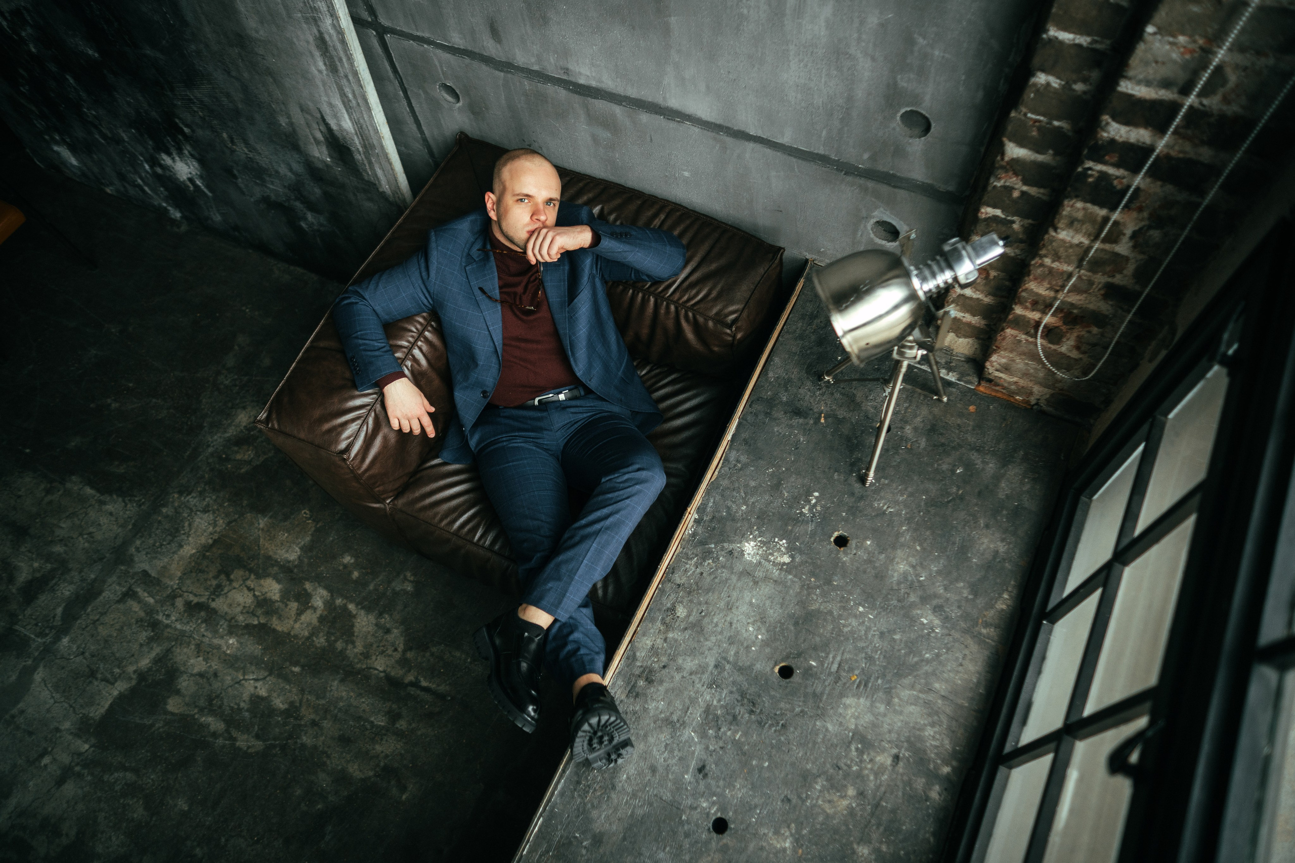 Кирилл студия