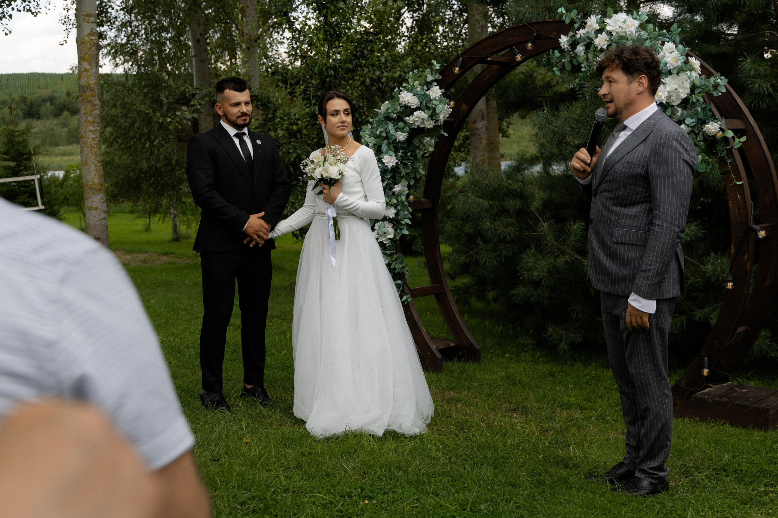 Свадебная фотосессия в агроусадьбе Лабодянка в Минске. Свадебный фотограф в Минске/Беларуси Сергей Спиридонов