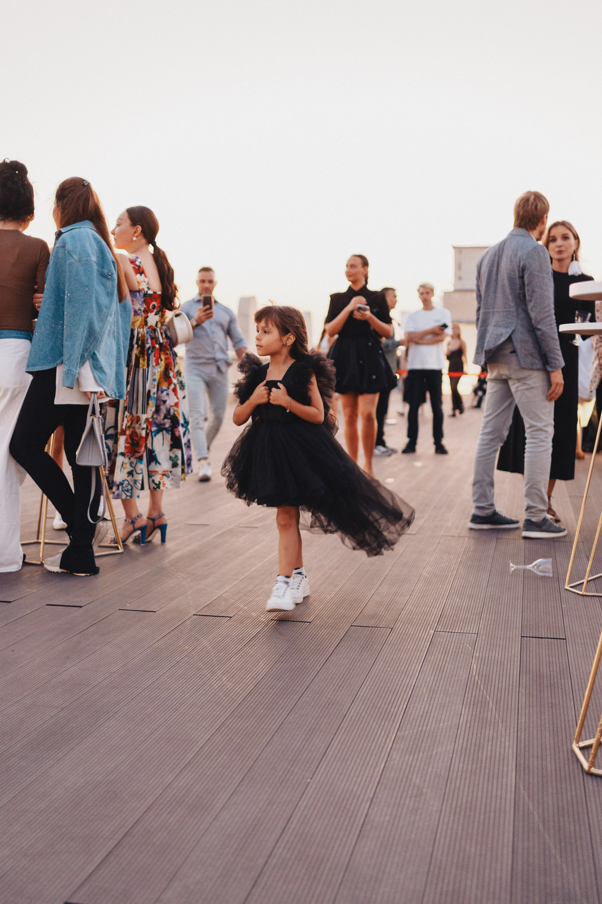 Выставка на крыше Парка Горького. Семейный и детский фотограф и видеограф в Москве, Серпухове и Тарусе Валерия Сорокина