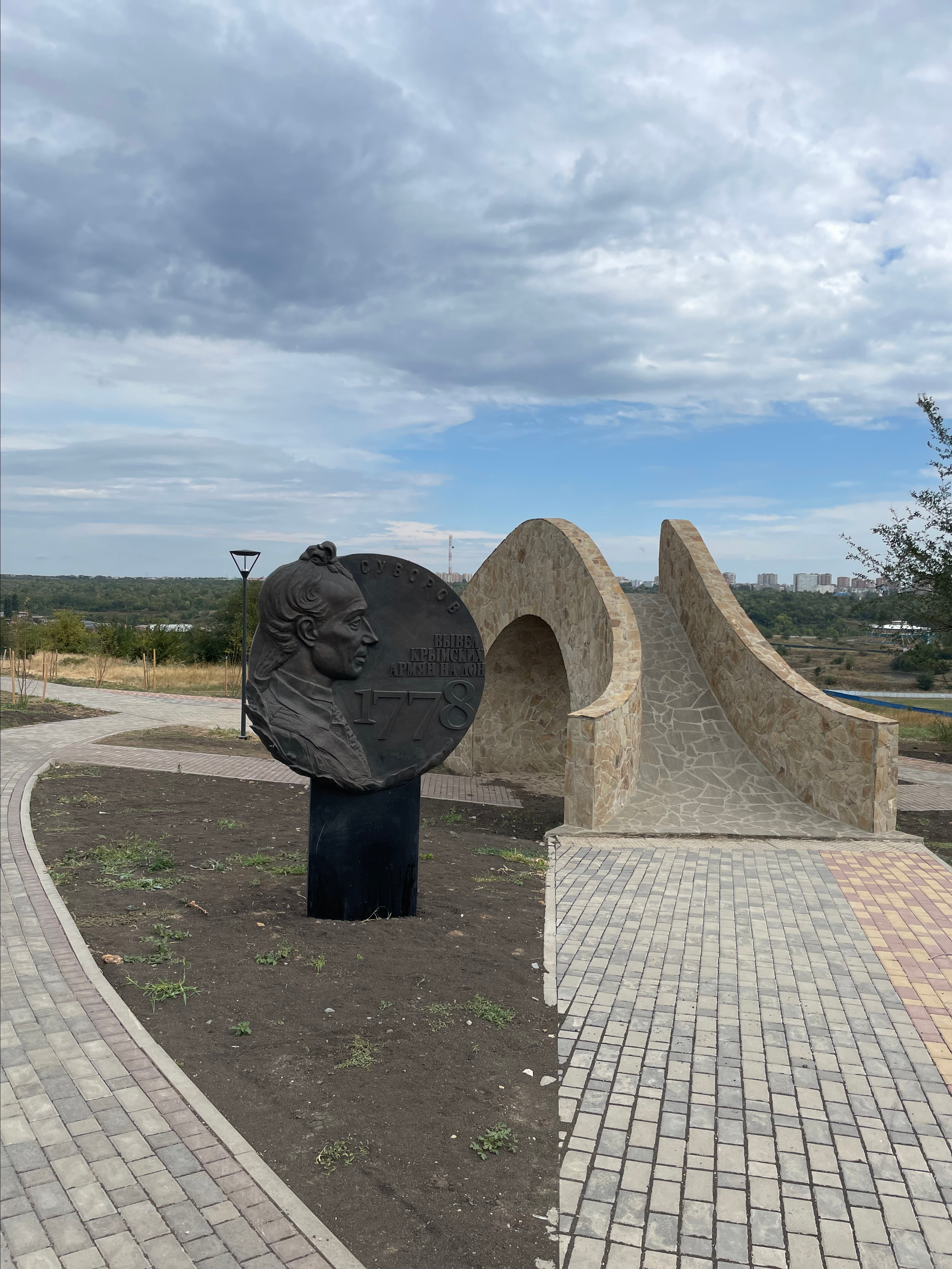 Городская скульптура. Sculptor and artist from Russia — Dmitry Vasilievich Lyndin